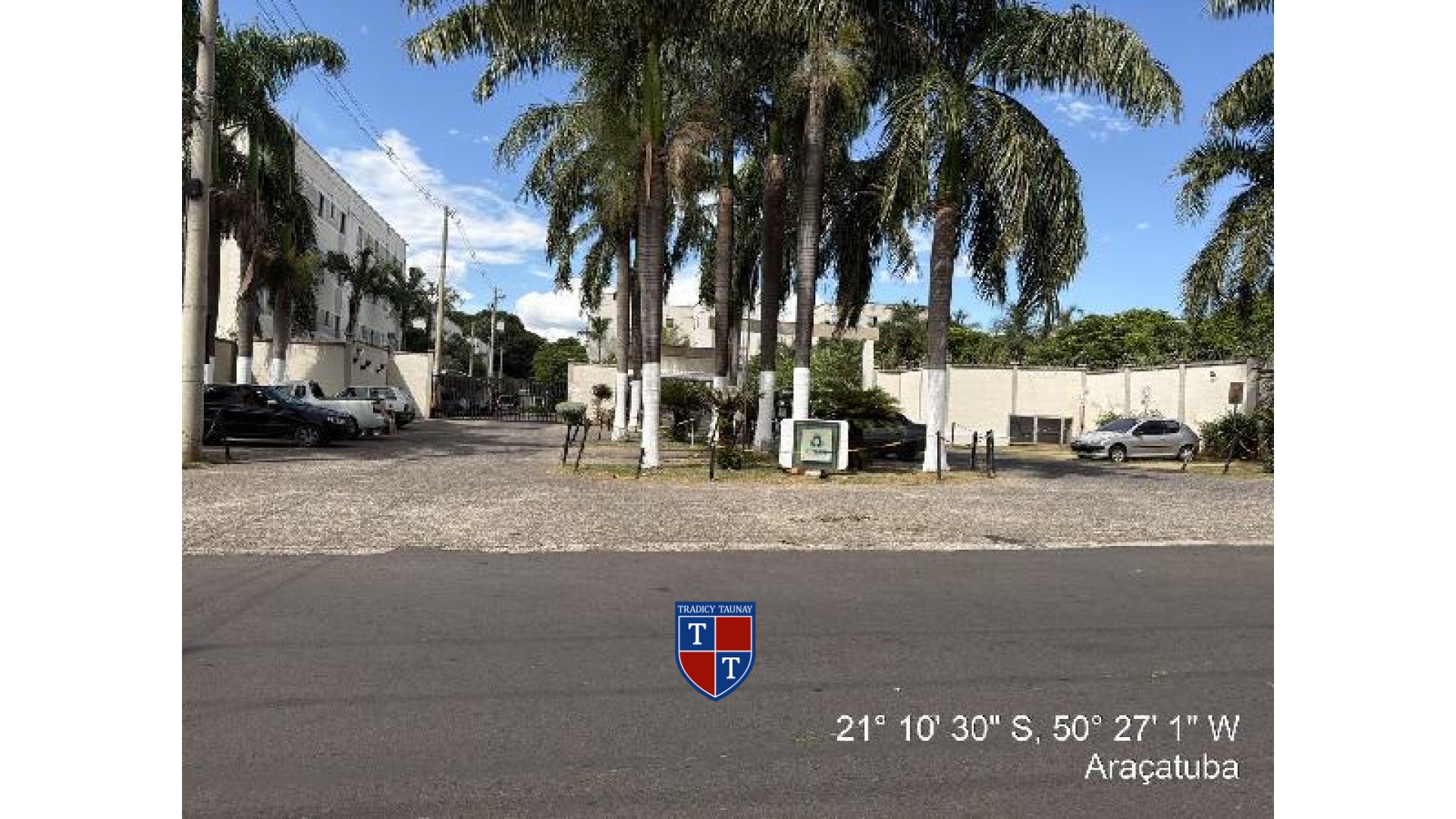 APARTAMENTO em CONJUNTO HABITACIONAL DOUTOR ANTONIO VIL