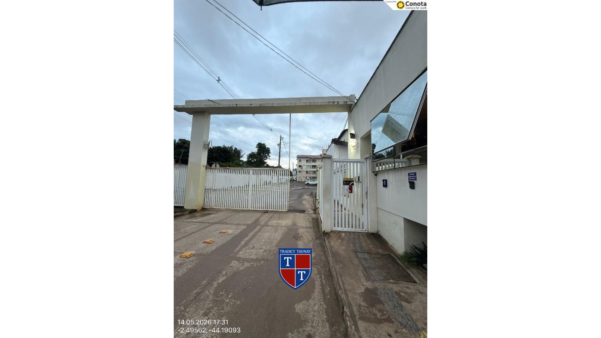 APARTAMENTO em MIRITIUA