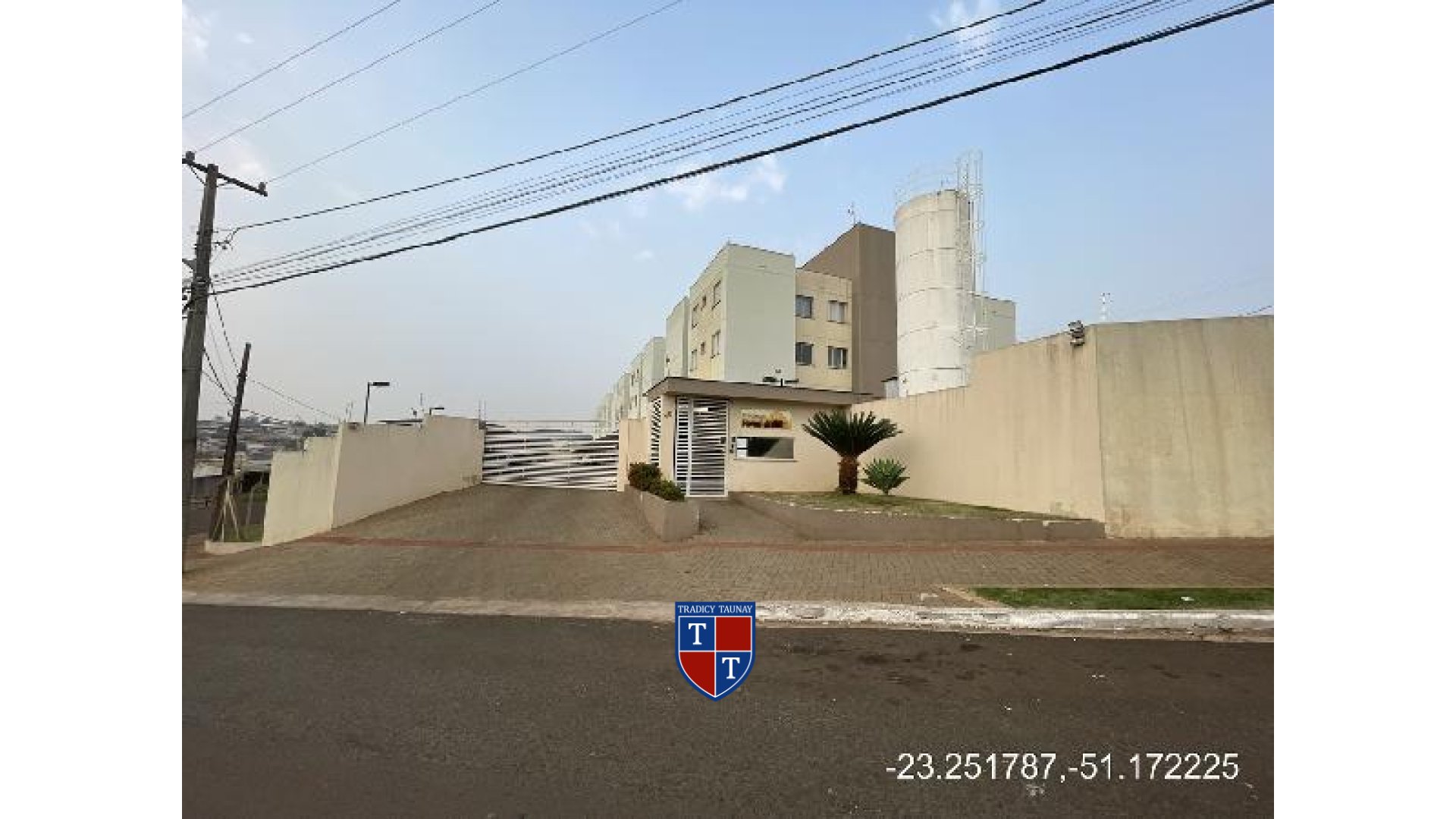 Foto 1 de APARTAMENTO em RESIDENCIAL PROFESSORA MADALENA CARDOSO, LONDRINA/PR - Imóvel Retomado CAIXA Ref 8787701887528