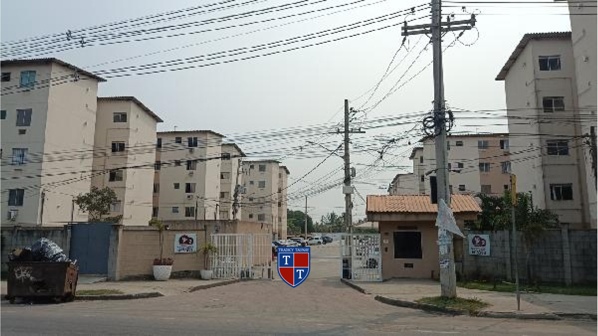 APARTAMENTO em SANTA CRUZ
