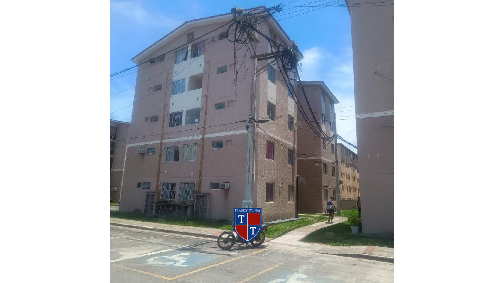 APARTAMENTO em VENDA DAS PEDRAS