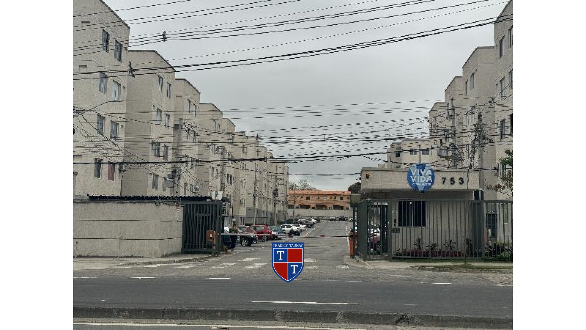APARTAMENTO em SANTA CRUZ