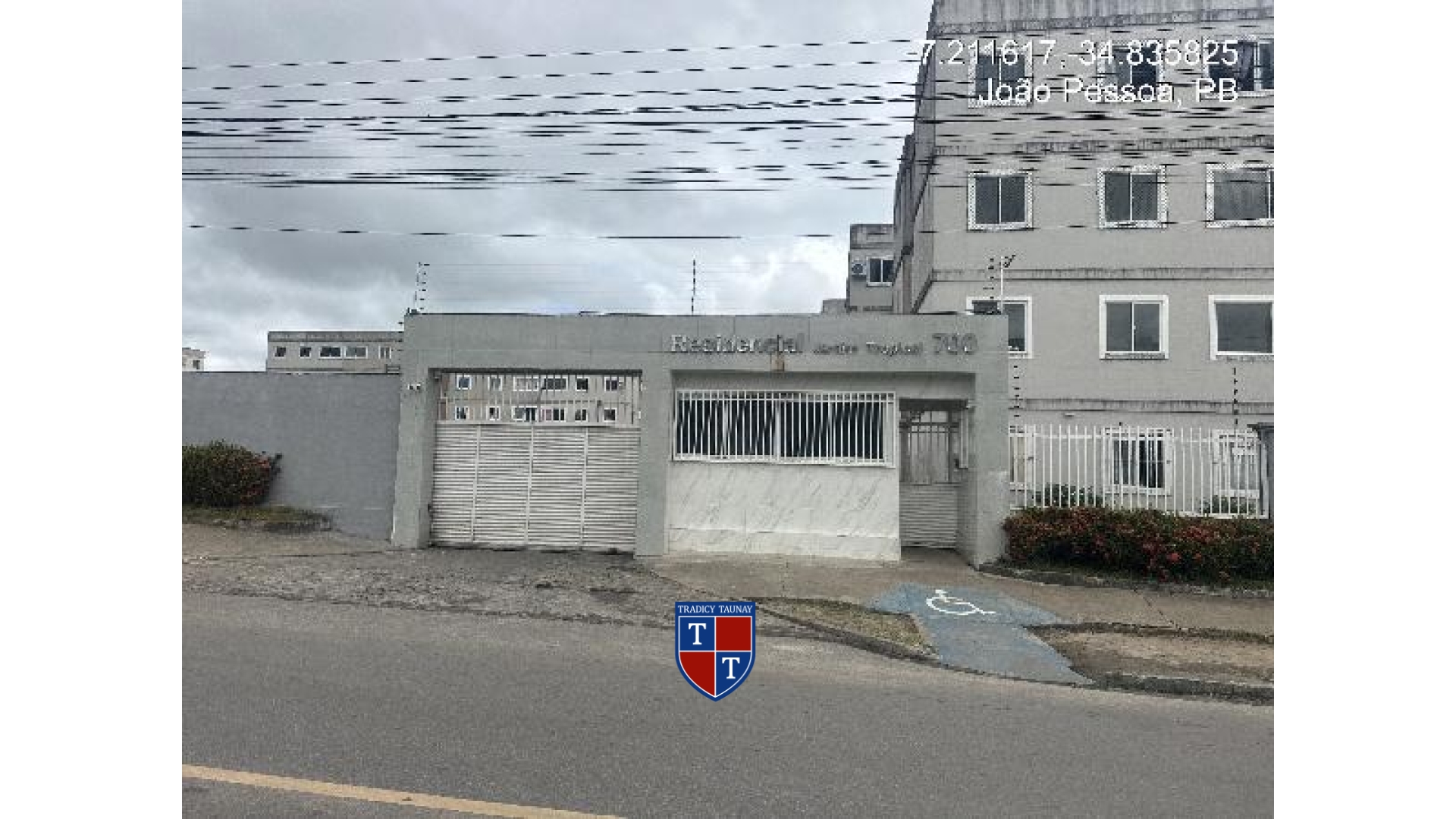 APARTAMENTO em VALENTINA DE FIGUEIREDO
