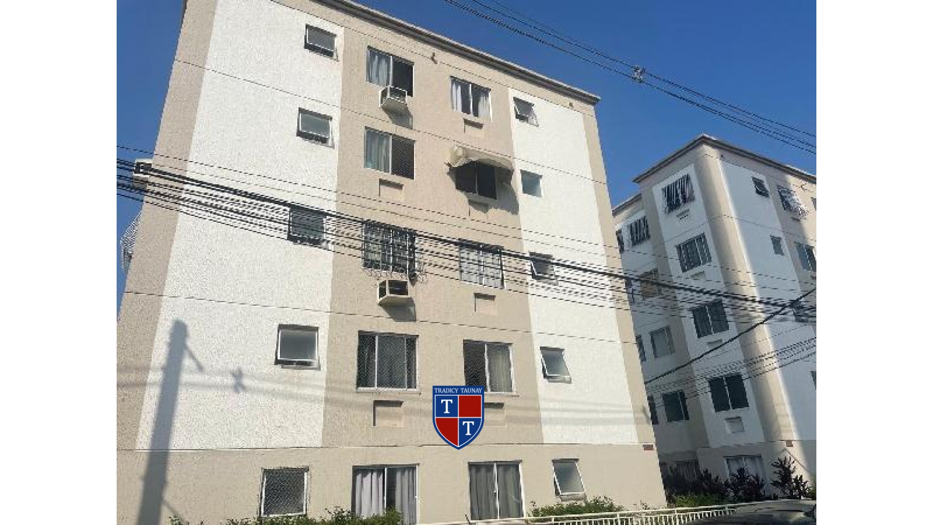 APARTAMENTO em CAMPO GRANDE
