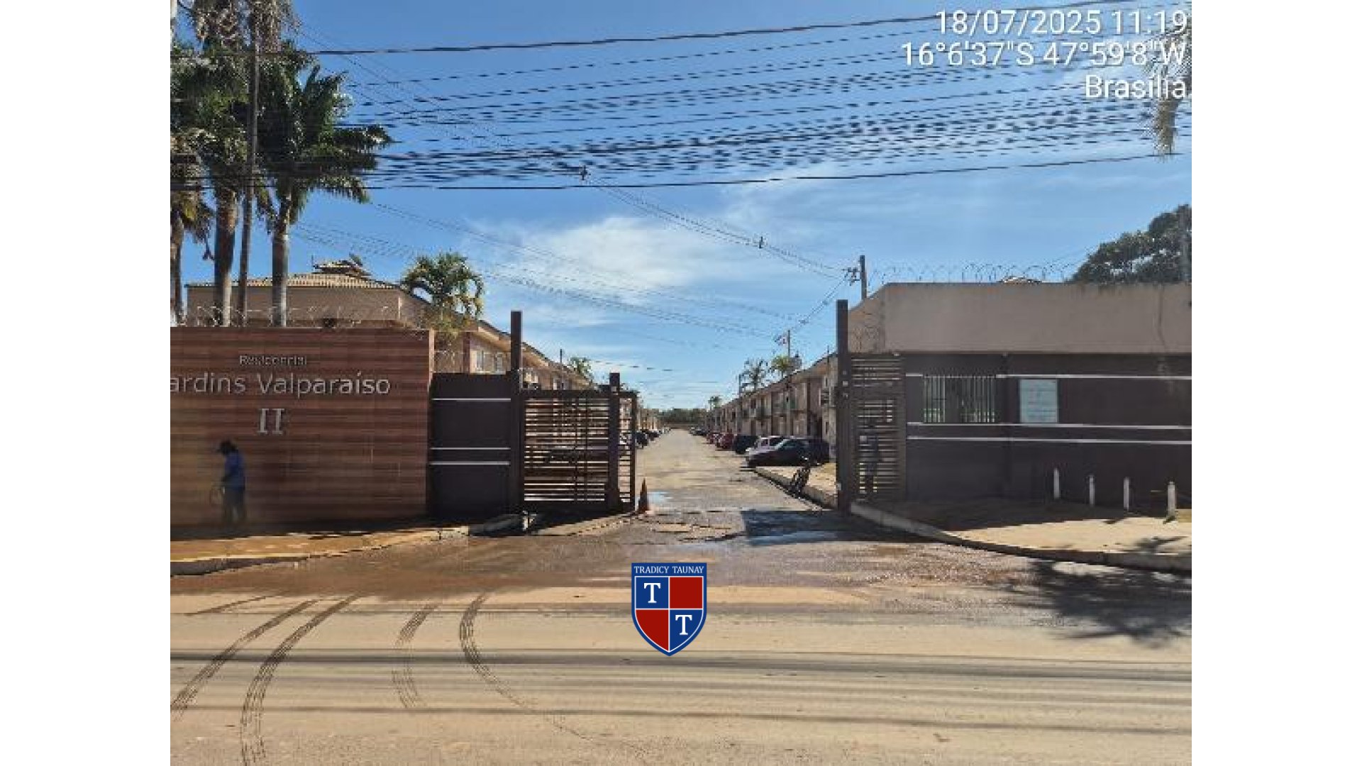 APARTAMENTO em CHACARAS E MANSOES SANTA MARIA