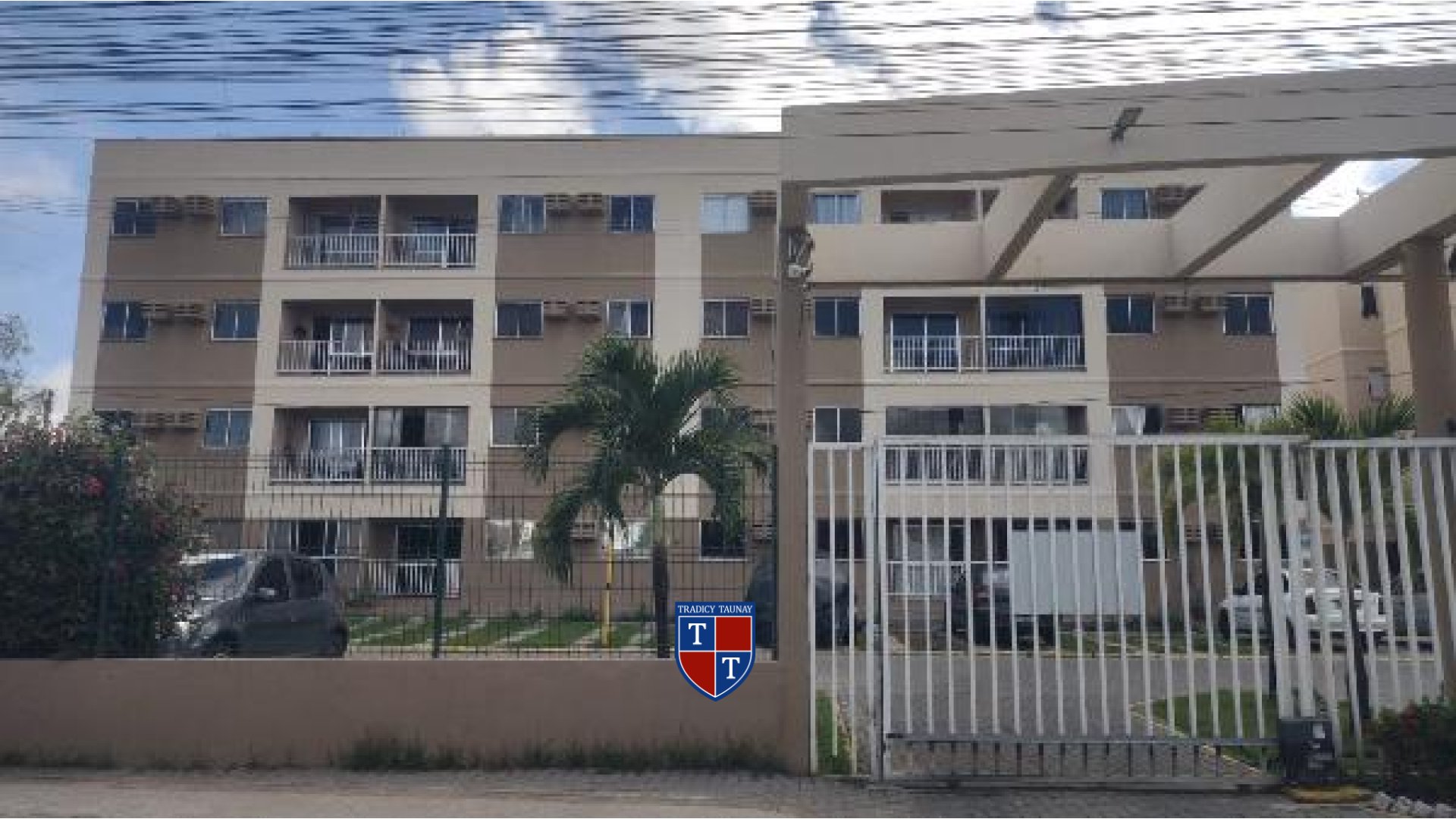 APARTAMENTO em VILA TORRES GALVAO