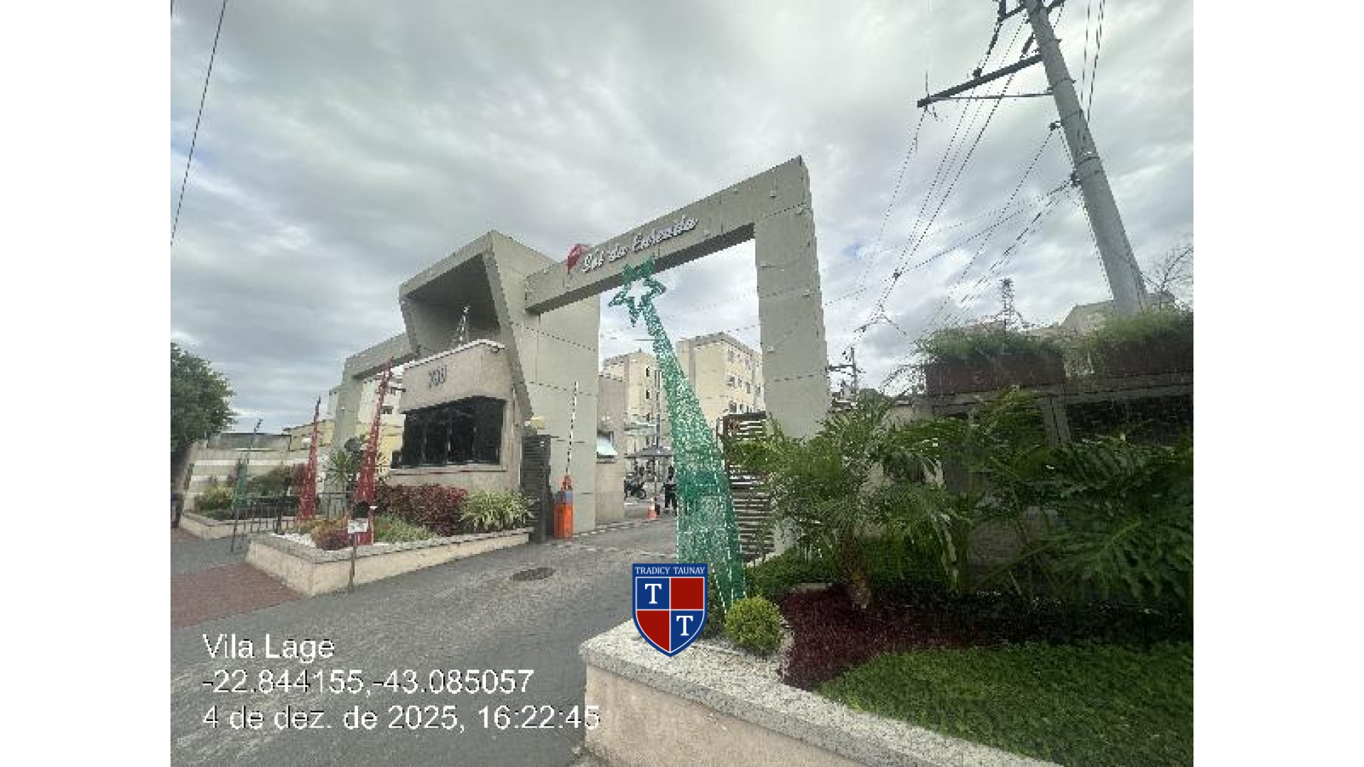 APARTAMENTO em VILA LAGE