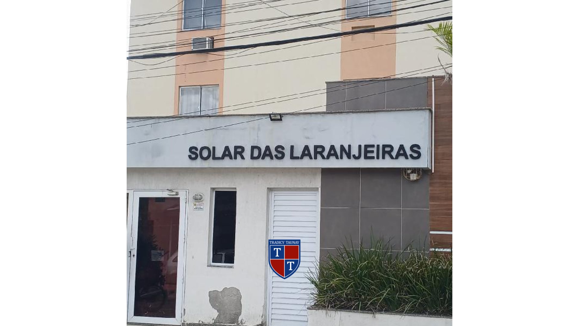 APARTAMENTO em VISTA ALEGRE