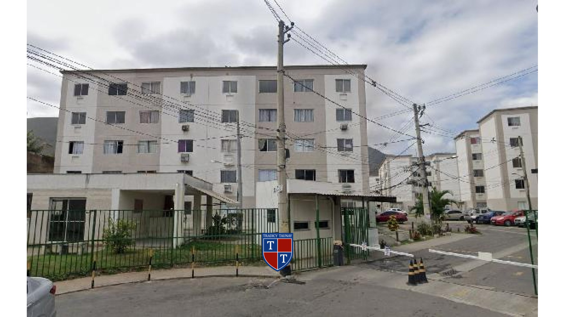 APARTAMENTO em JARDIM PALMARES