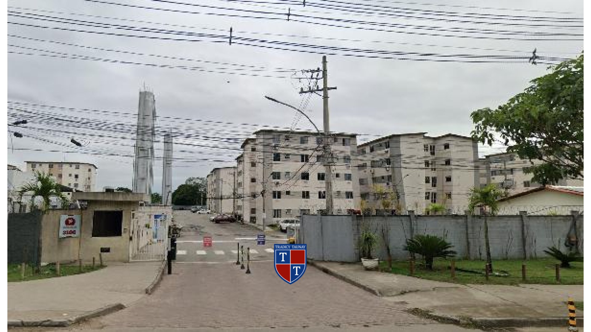 APARTAMENTO em SANTA CRUZ