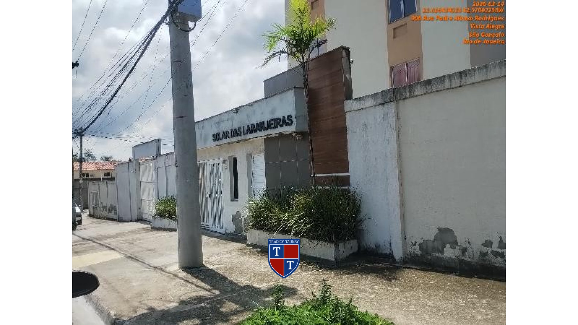 APARTAMENTO em VISTA ALEGRE