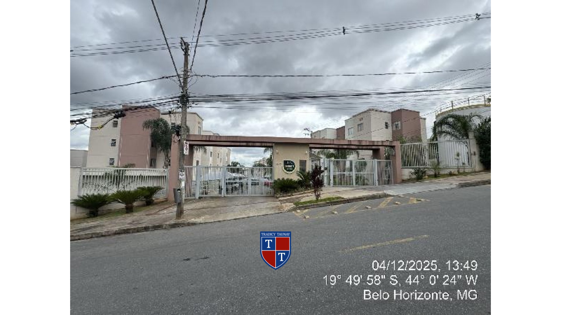 APARTAMENTO em TREVO