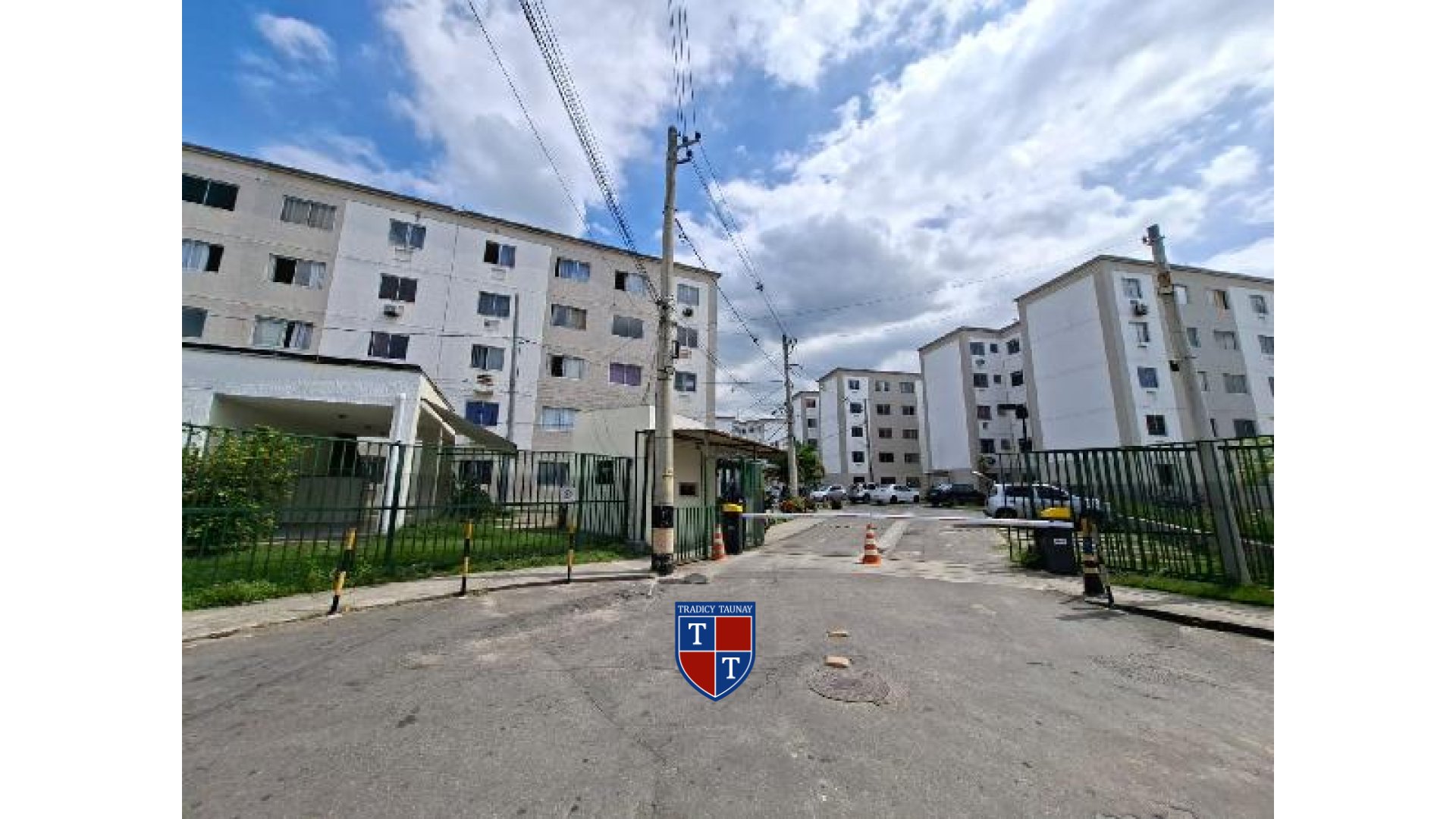 APARTAMENTO em JARDIM PALMARES