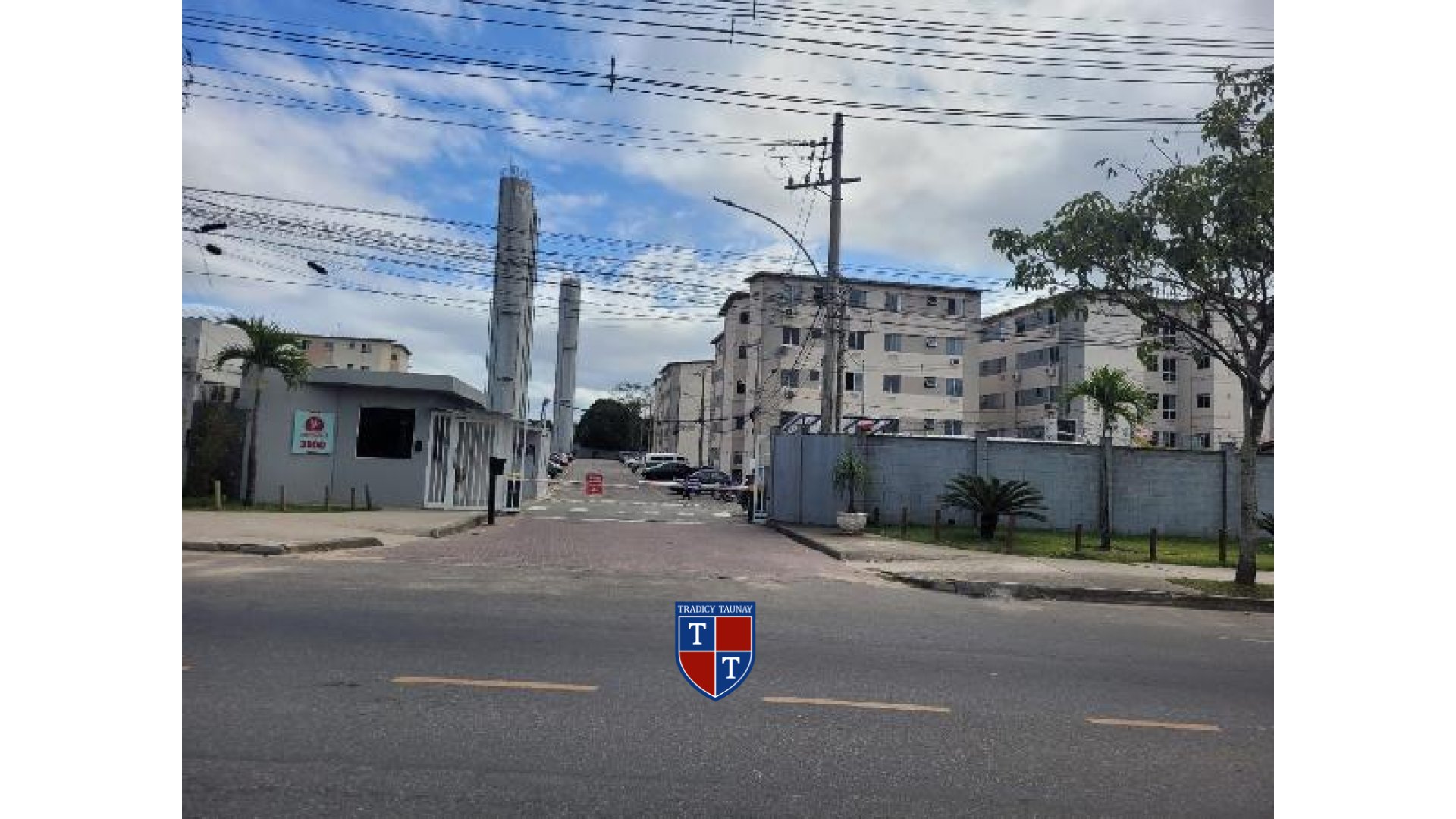 APARTAMENTO em SANTA CRUZ