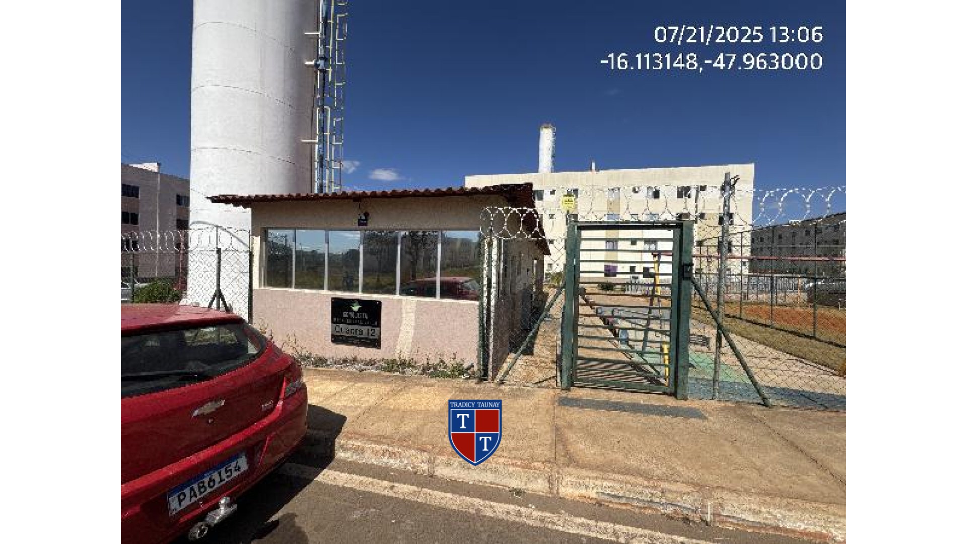 APARTAMENTO em LOTEAMENTO RAQUEL PIMENTEL