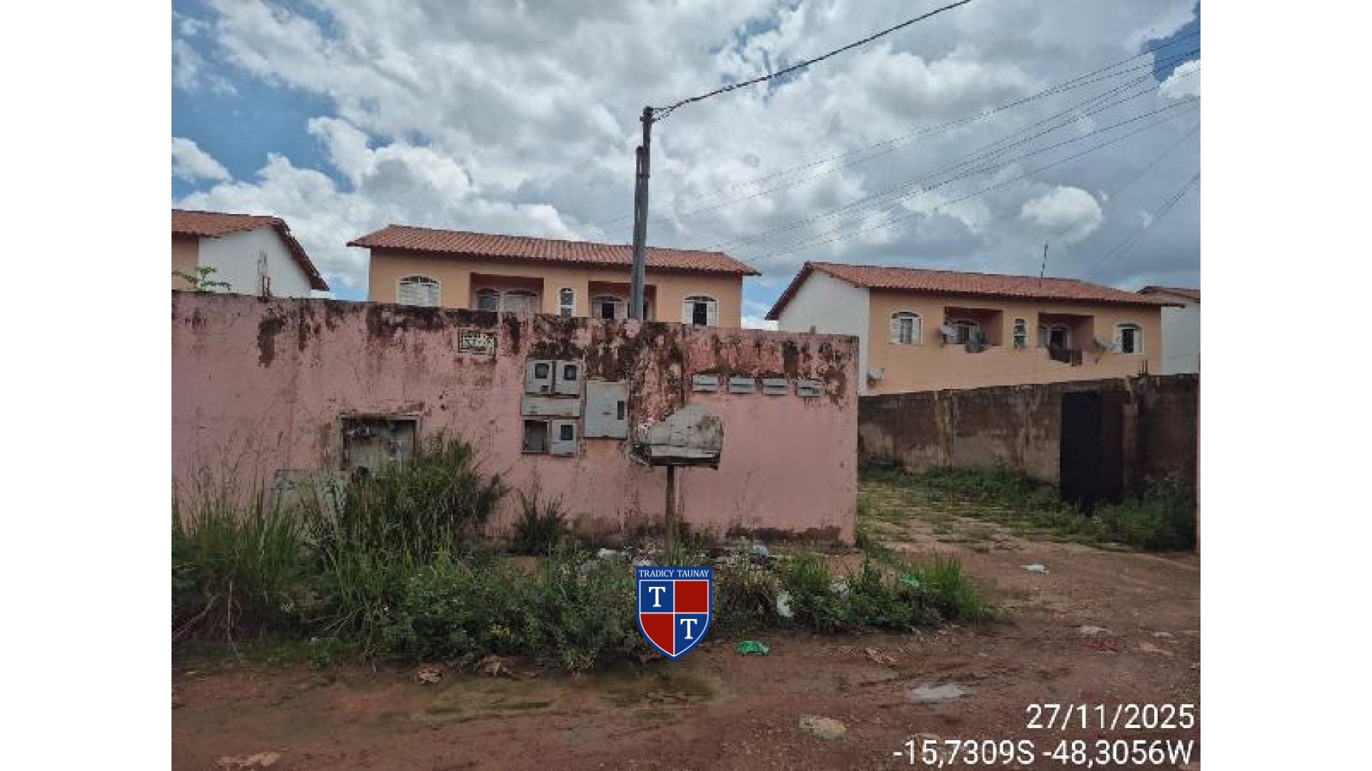 APARTAMENTO em JARDIM DA BARRAGEM VI
