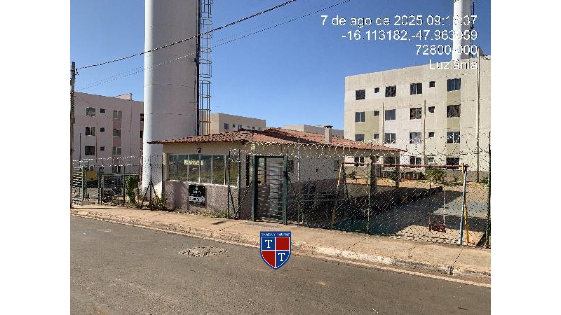 APARTAMENTO em LOTEAMENTO RAQUEL PIMENTEL