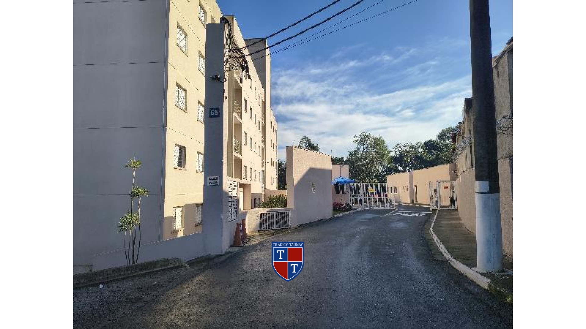 APARTAMENTO em BARRO BRANCO