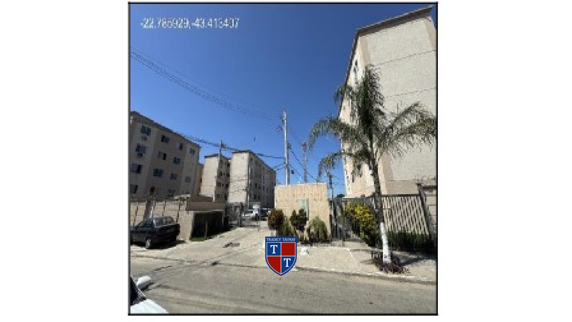 APARTAMENTO em VILA NORMA