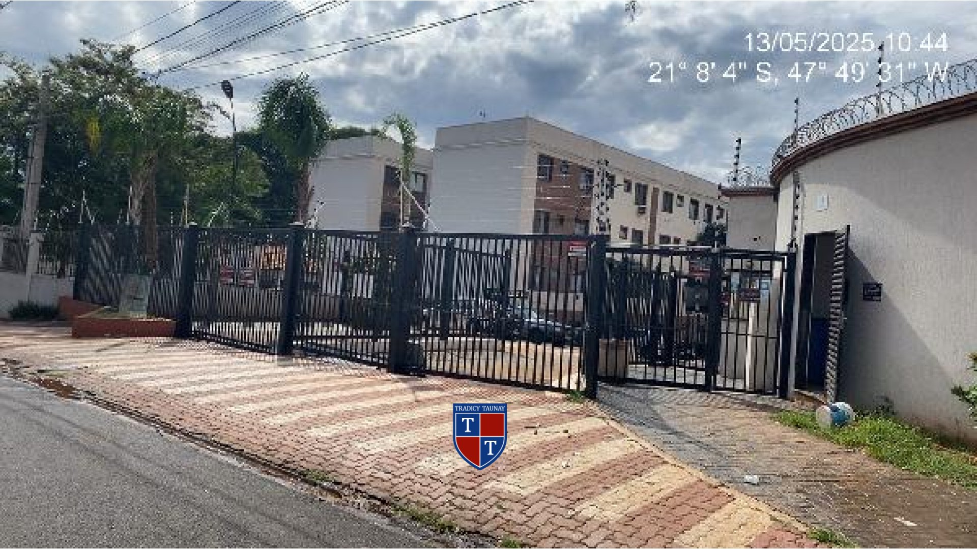 APARTAMENTO em JARDIM JOSE SAMPAIO JUNIOR