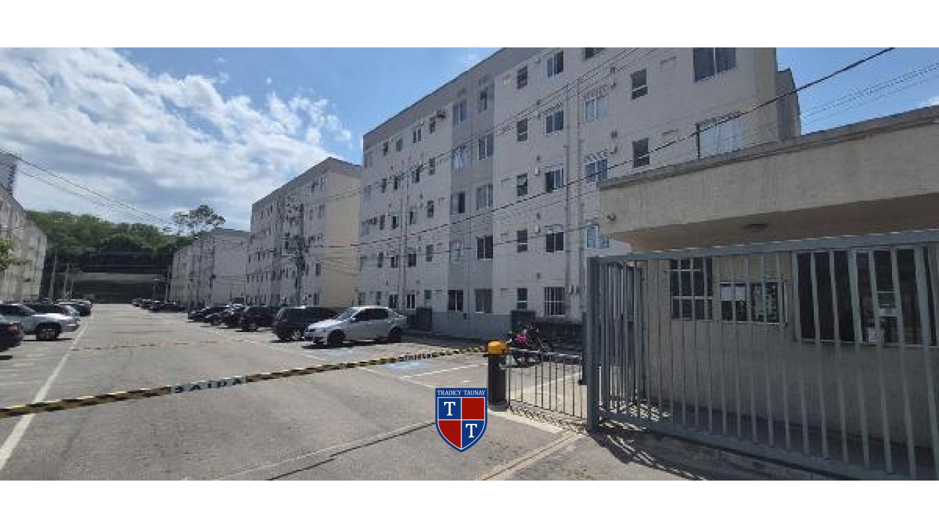 APARTAMENTO em SANTA AMELIA