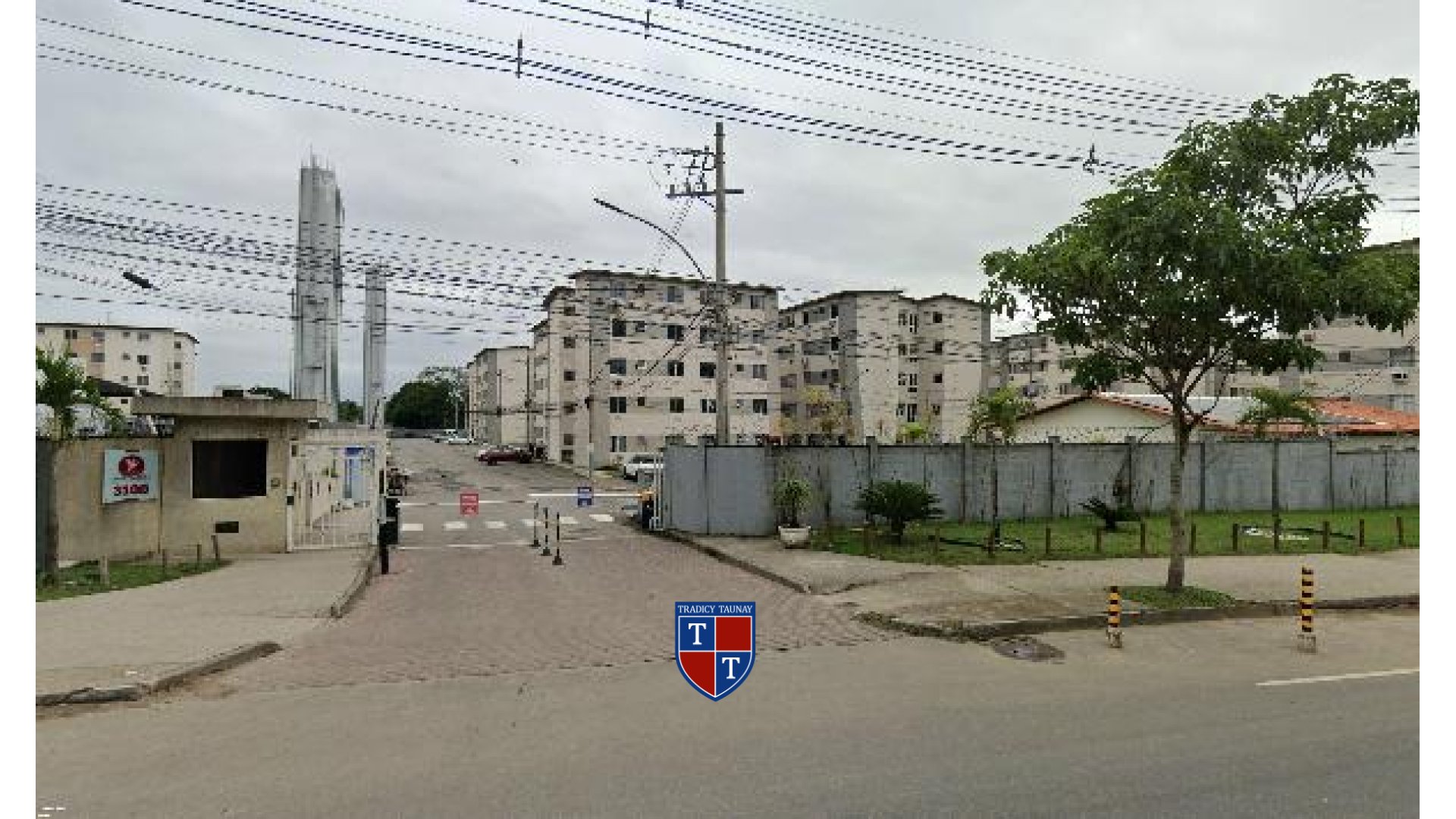 APARTAMENTO em SANTA CRUZ