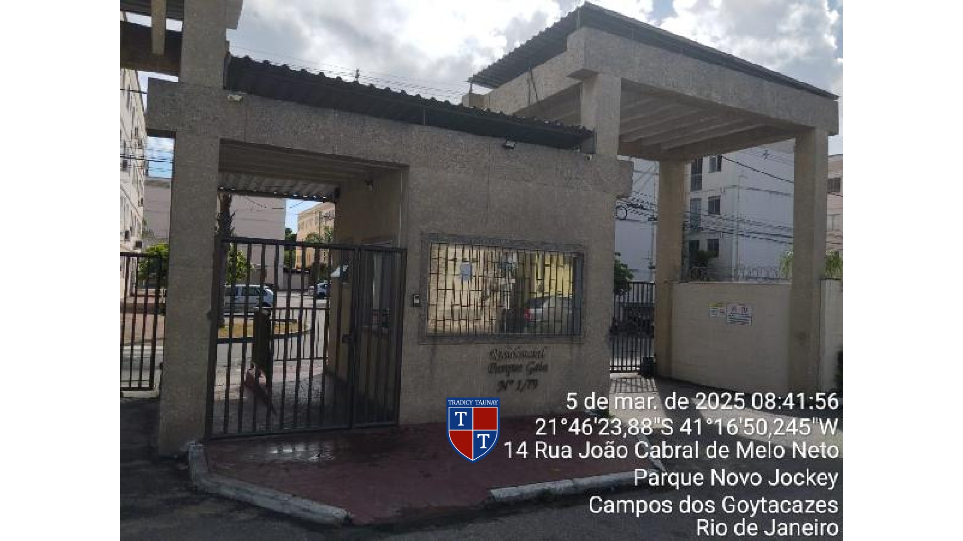 APARTAMENTO em PARQUE NOVO JOCKEY