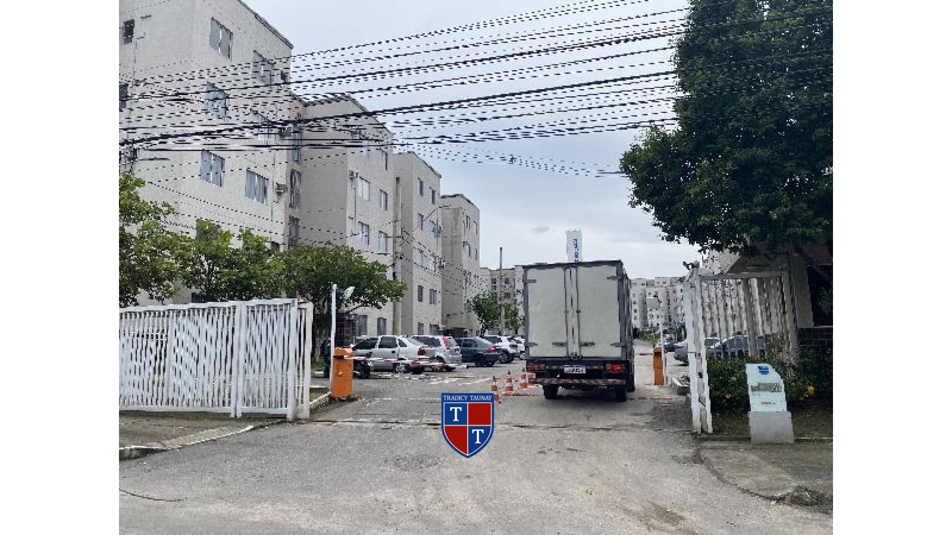 APARTAMENTO em CERAMICA