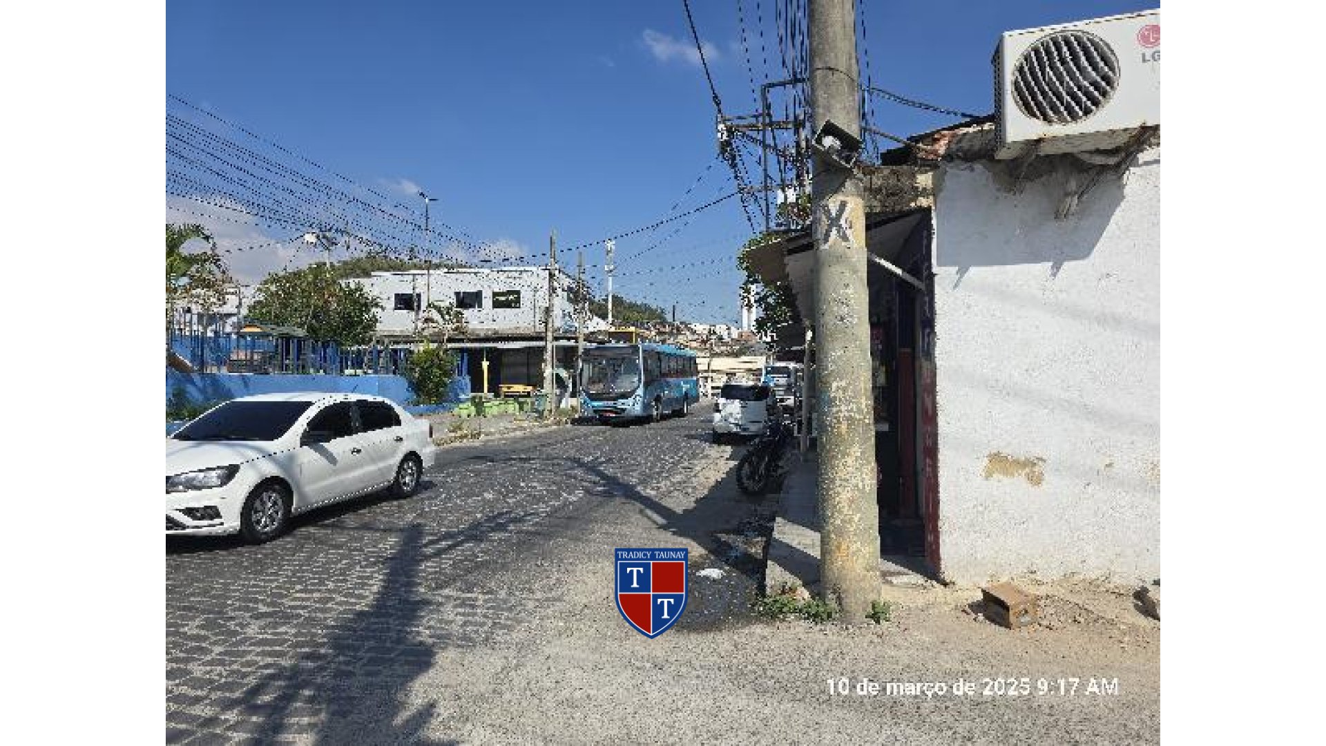APARTAMENTO em MONJOLOS