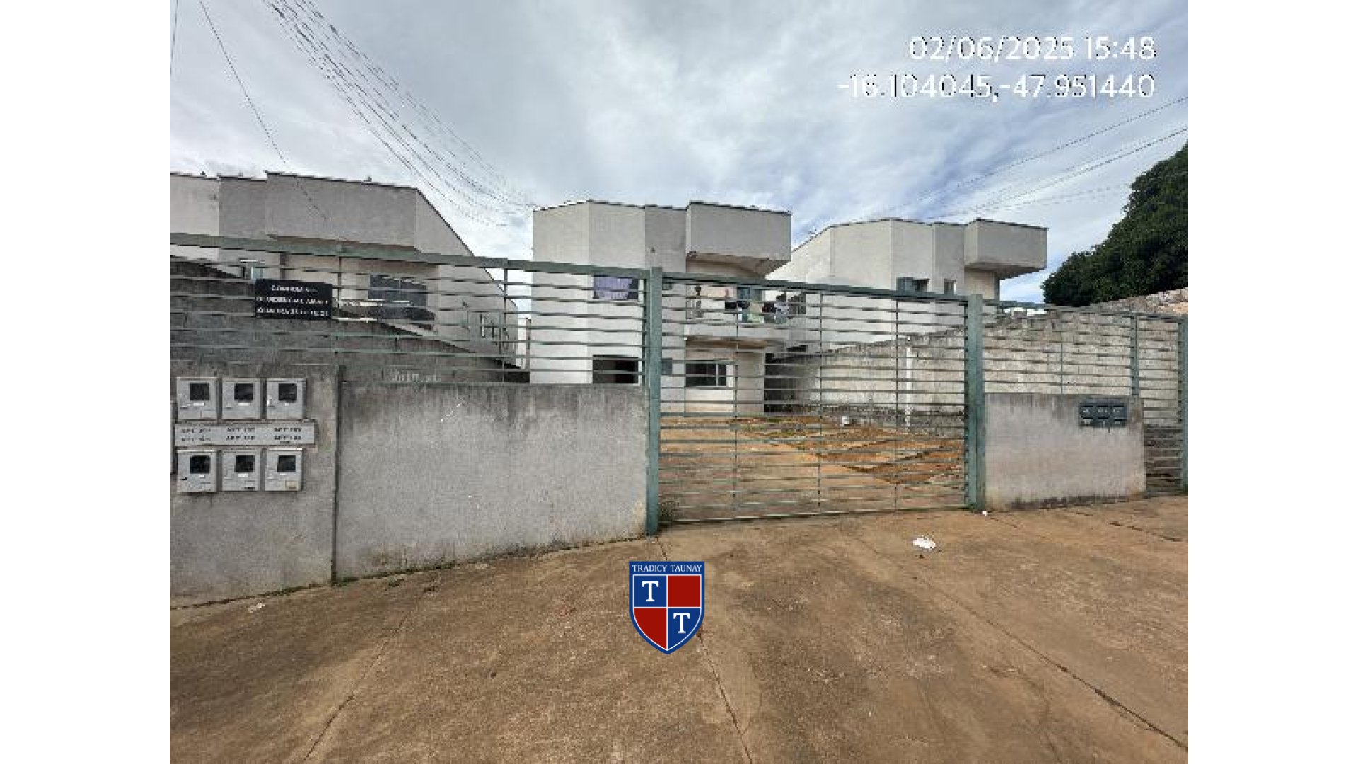APARTAMENTO em PARQUE ARAGUARI