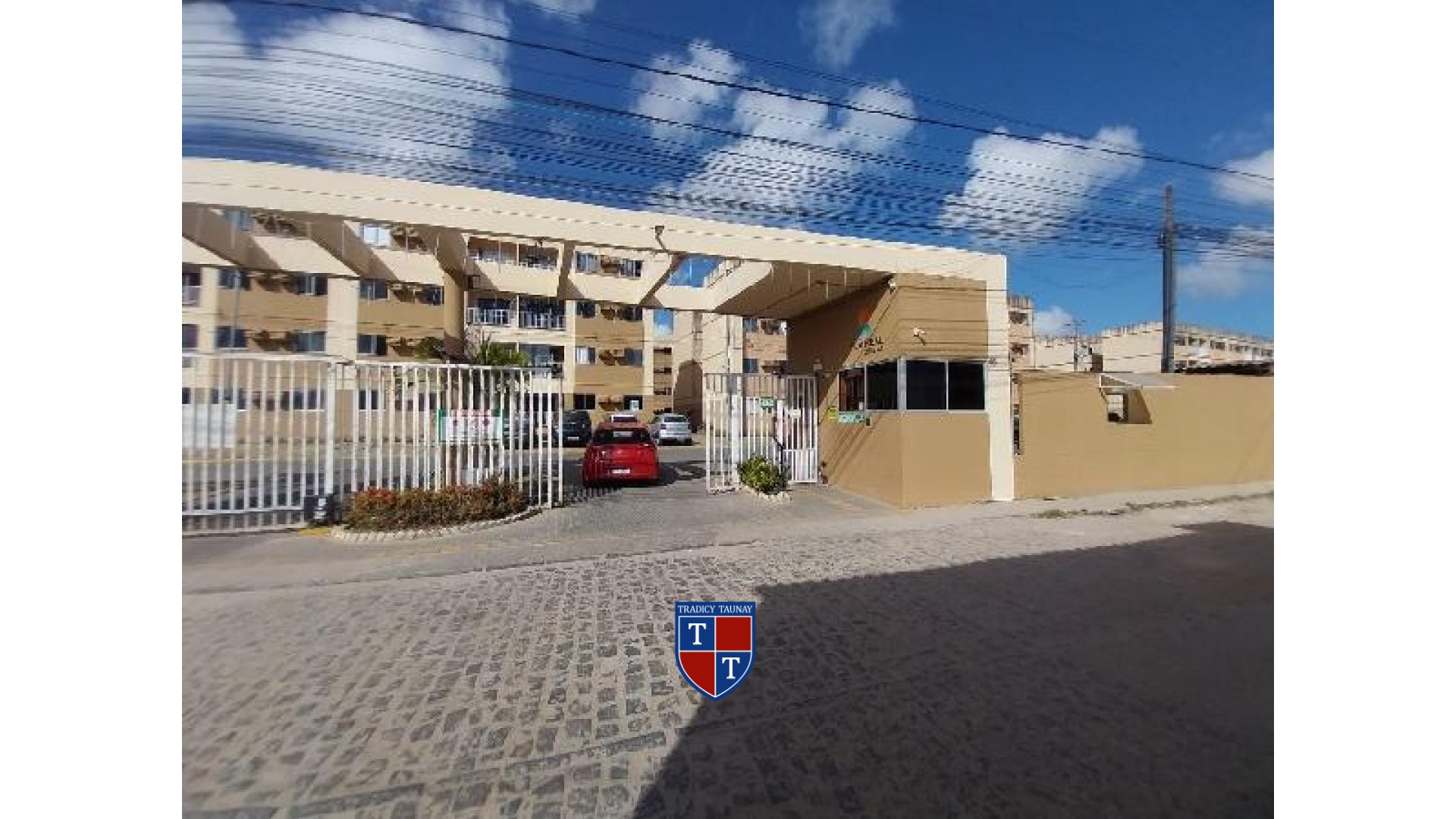 APARTAMENTO em VILA TORRES GALVAO