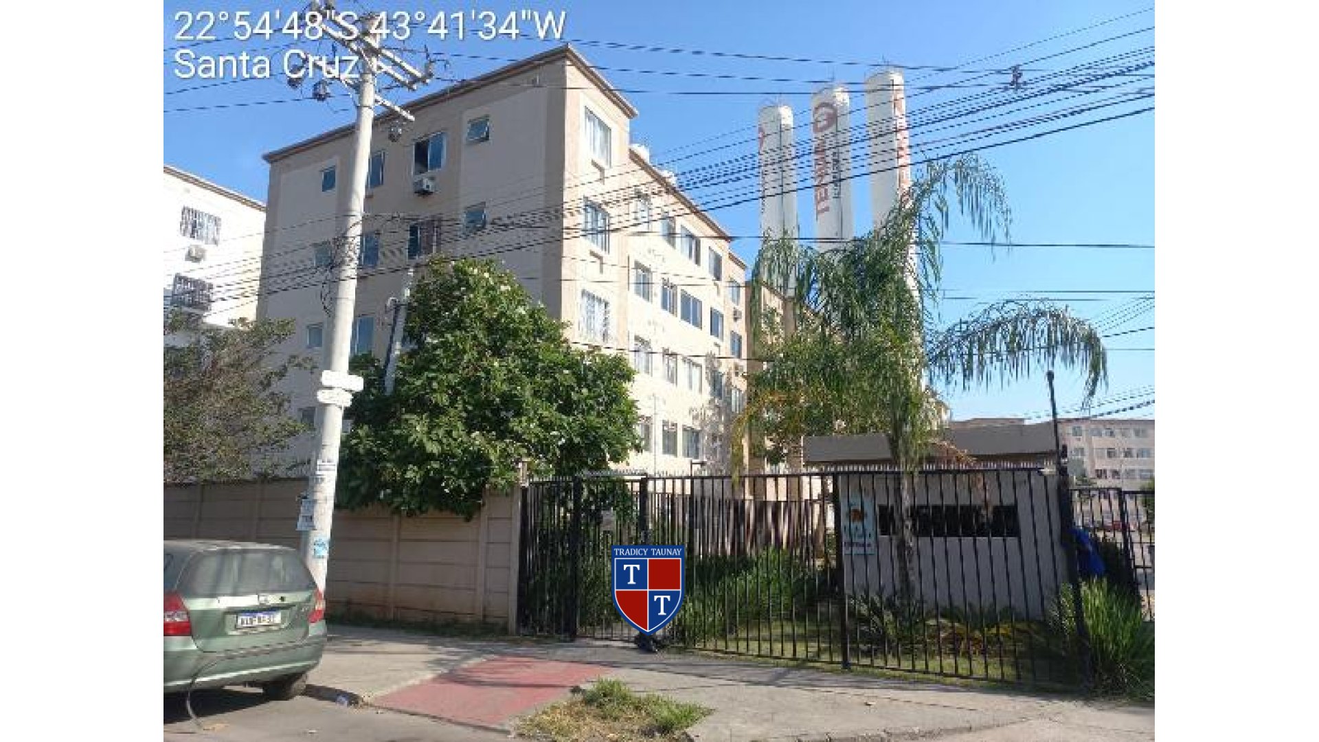 APARTAMENTO em SANTA CRUZ