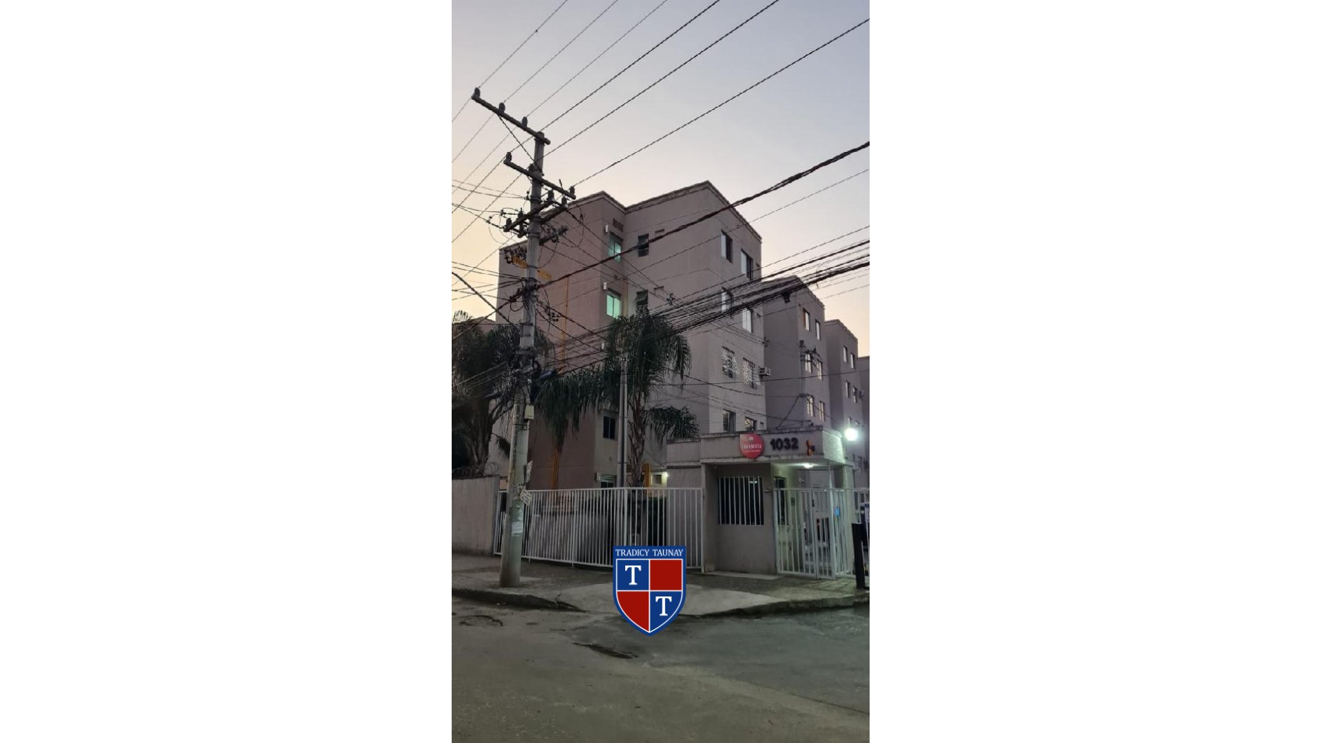APARTAMENTO em SANTISSIMO