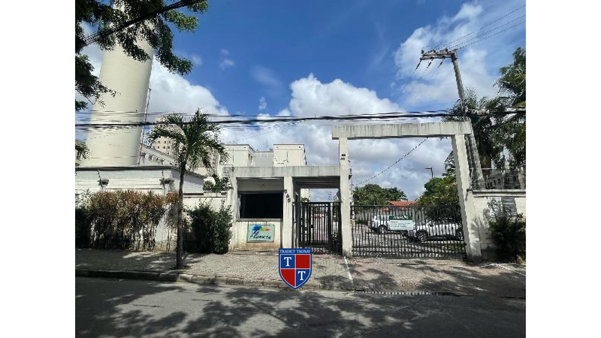 APARTAMENTO em MONDUBIM
