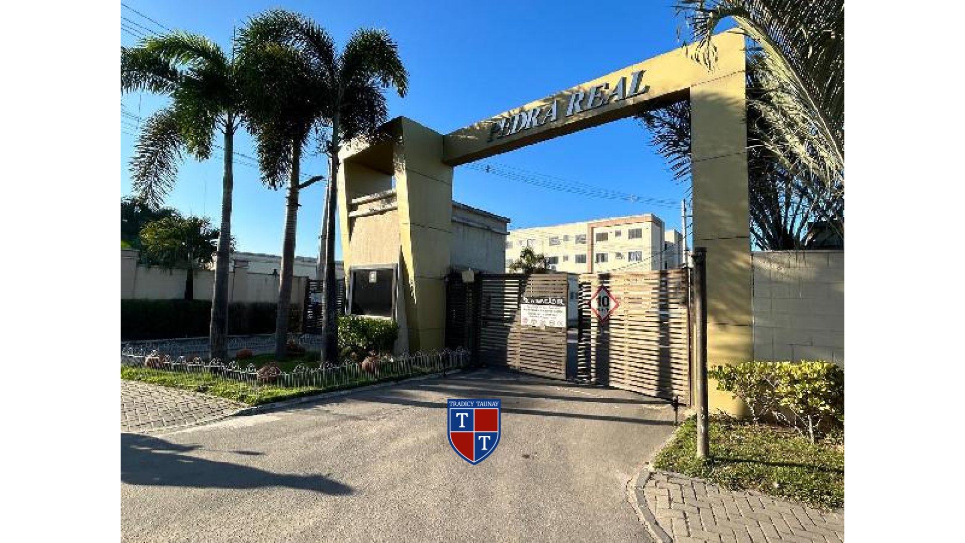 APARTAMENTO em TRES PONTES