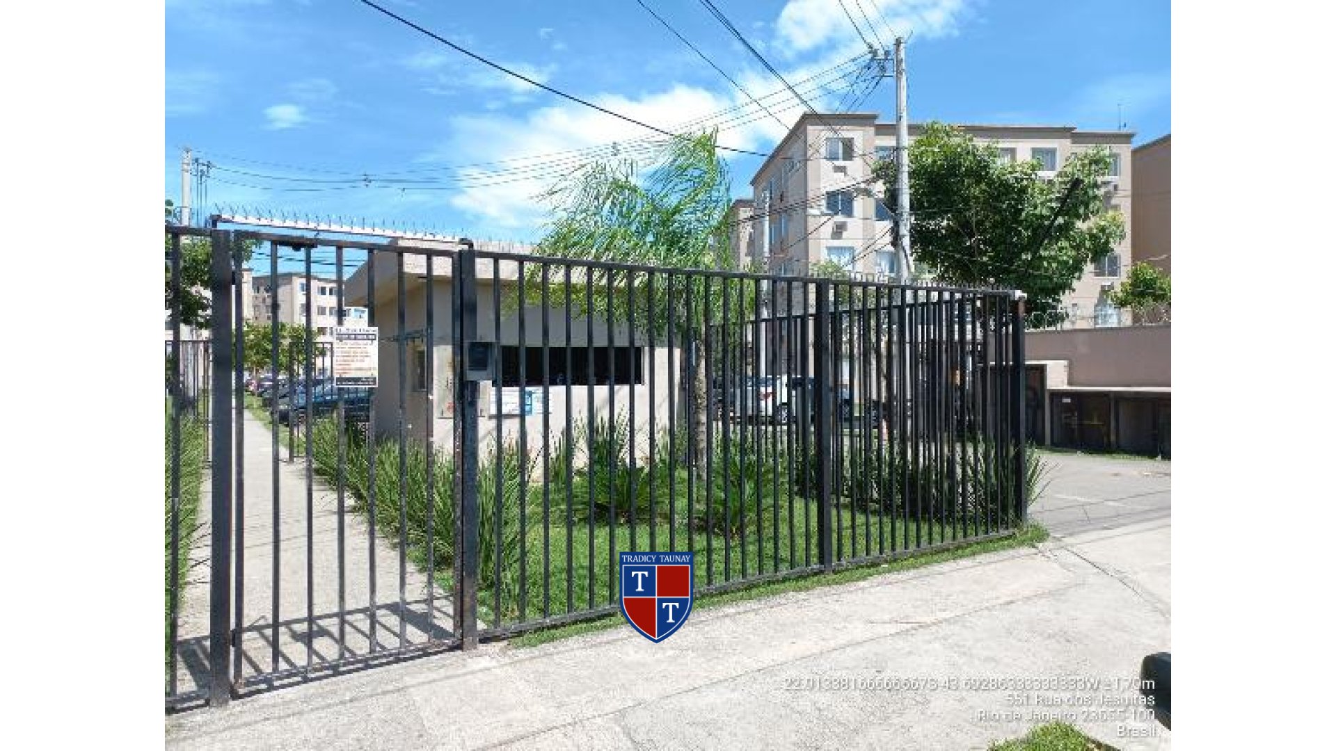 APARTAMENTO em SANTA CRUZ