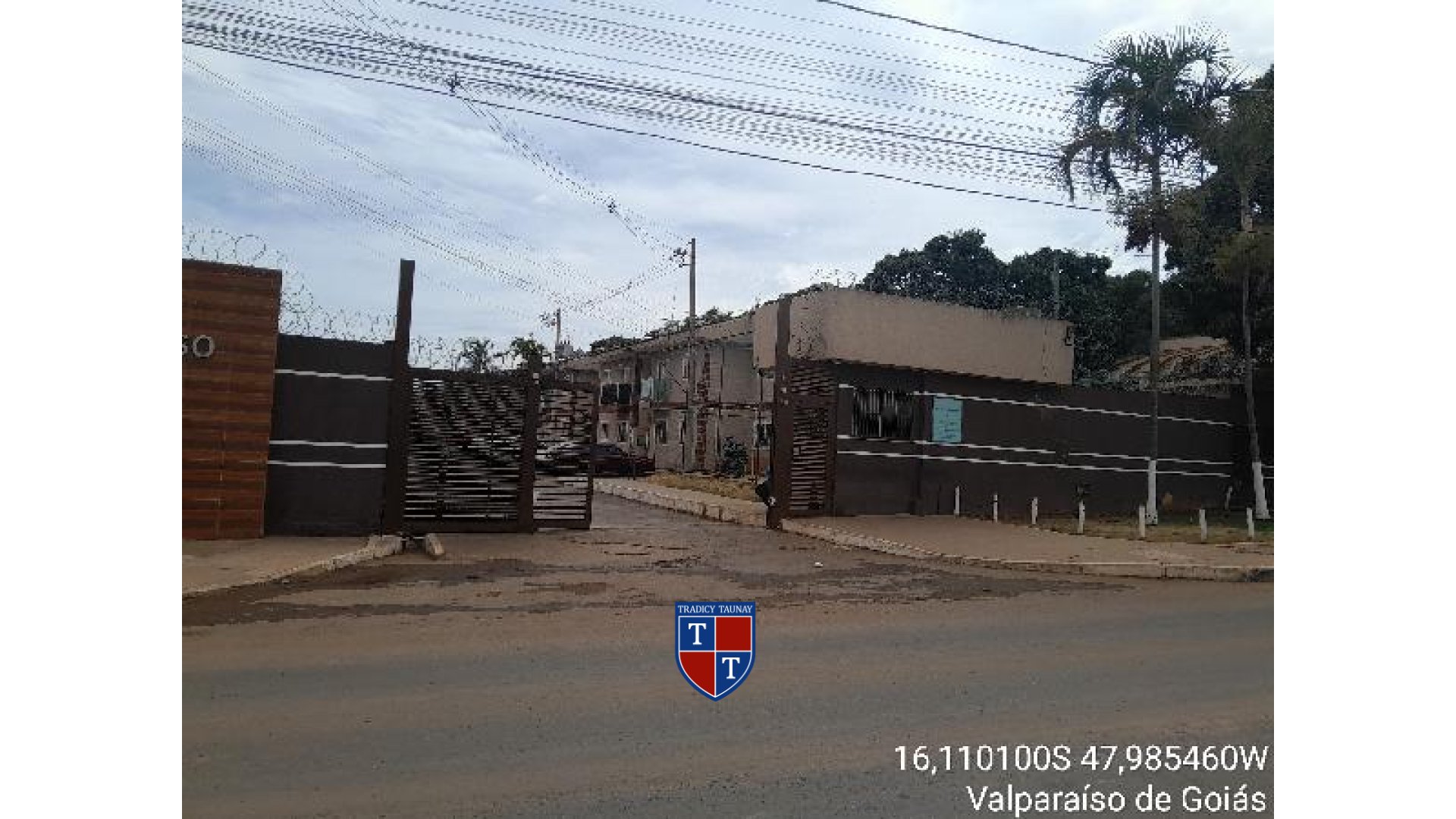 APARTAMENTO em CHACARAS E MANSOES SANTA MARIA
