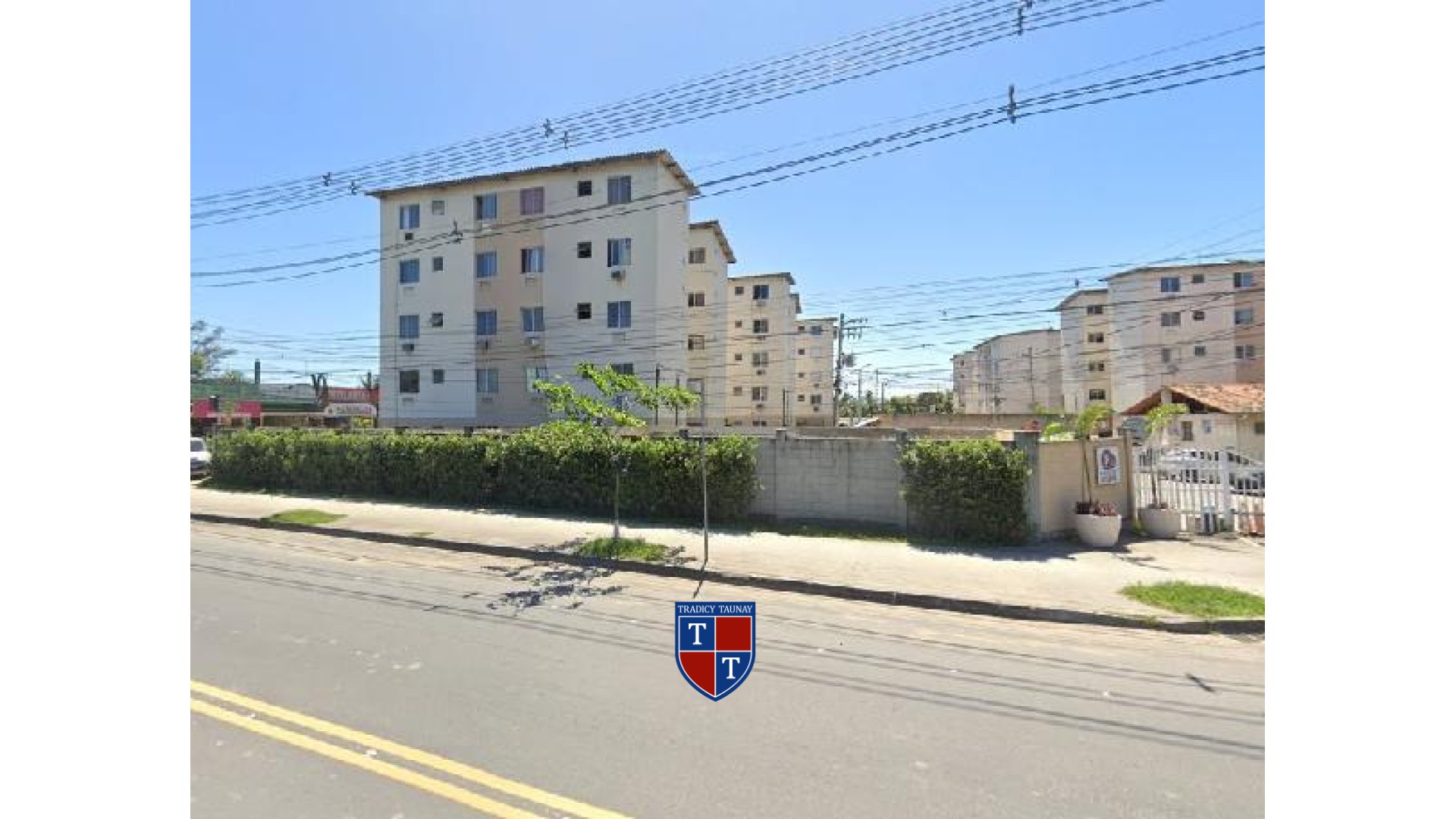 APARTAMENTO em SANTA CRUZ