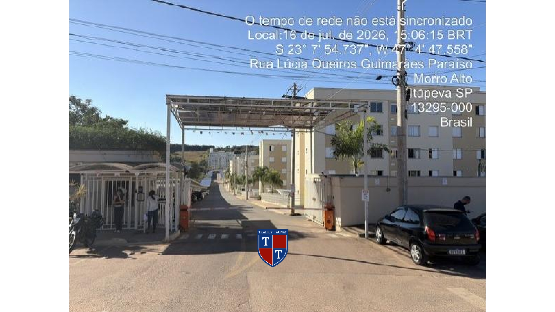 APARTAMENTO em MONTE SERRAT