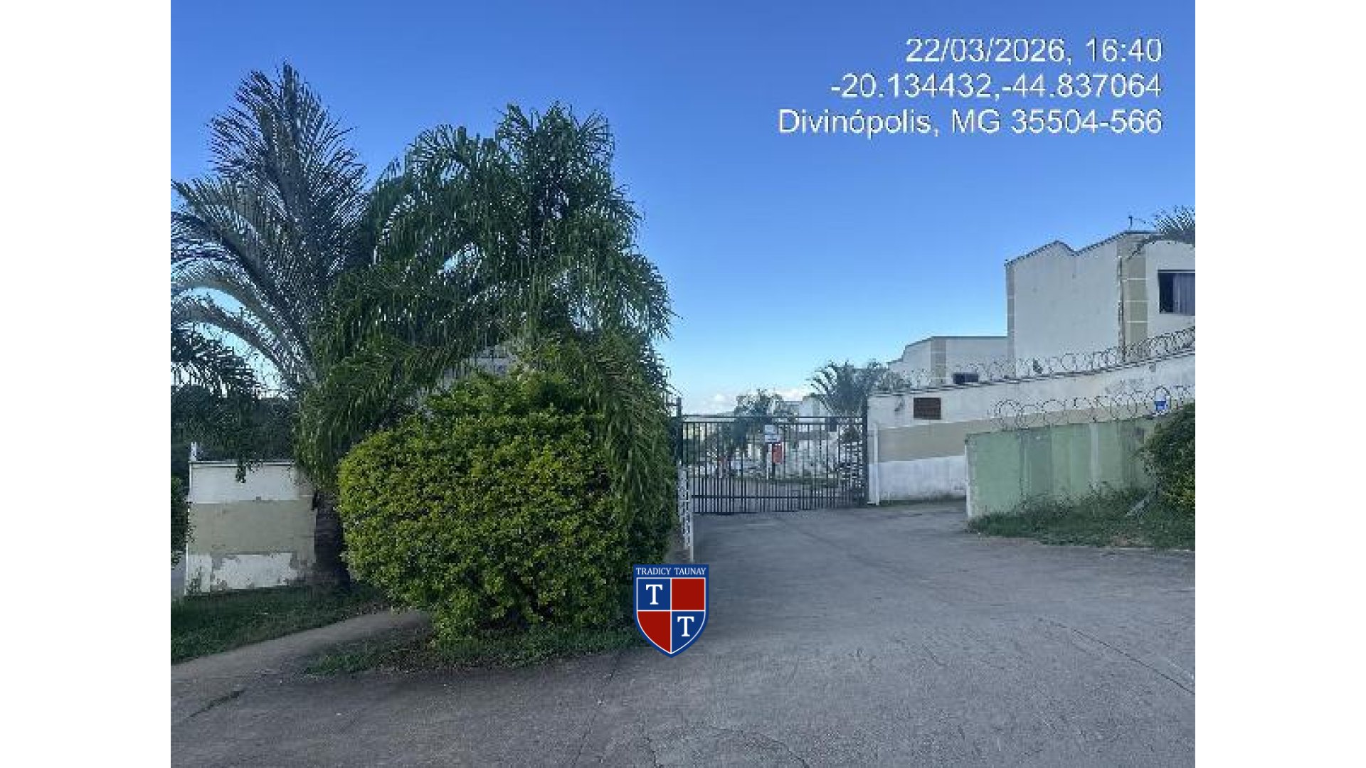 APARTAMENTO em FAZENDA GAFANHOTO
