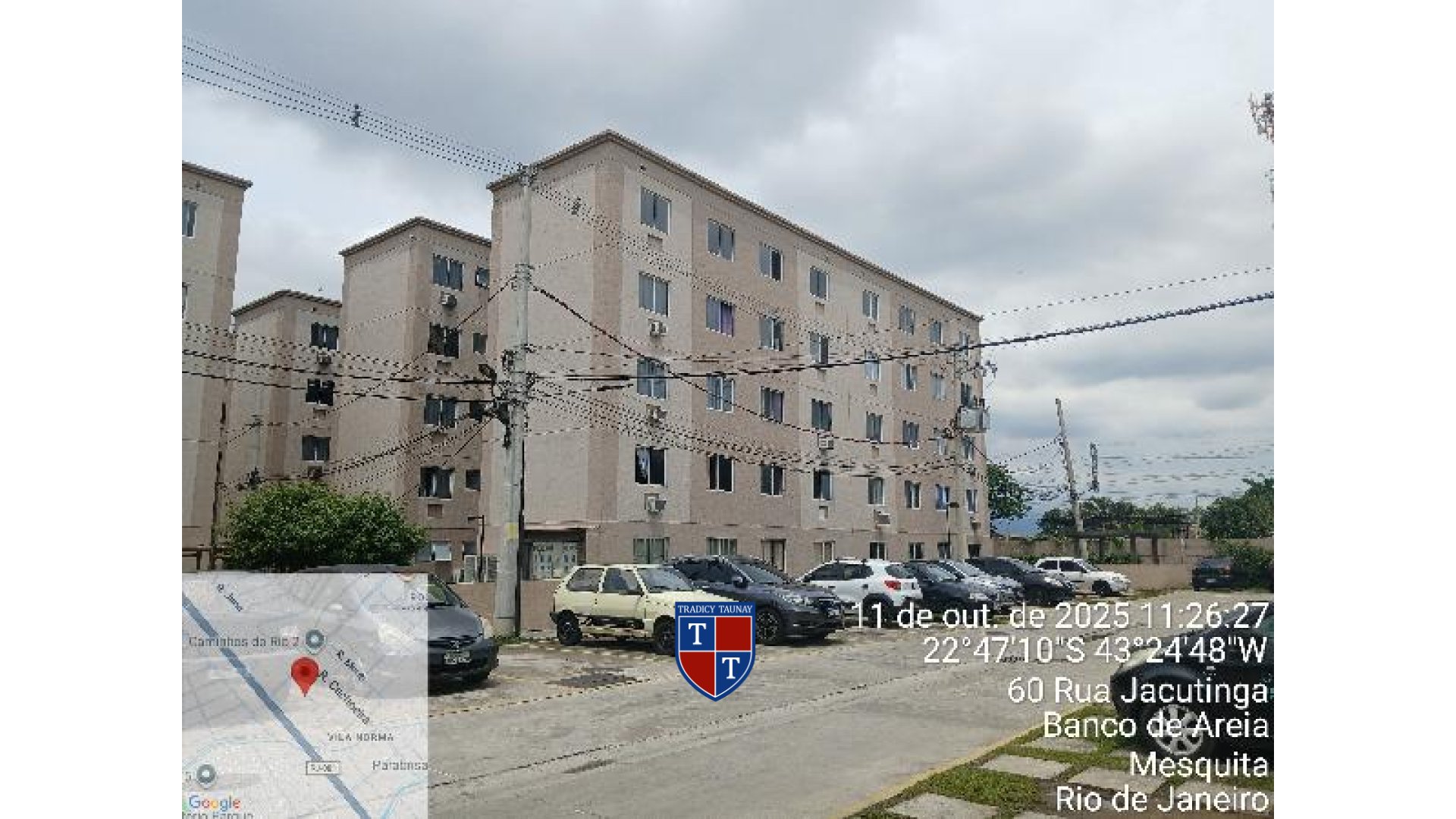 APARTAMENTO em VILA NORMA