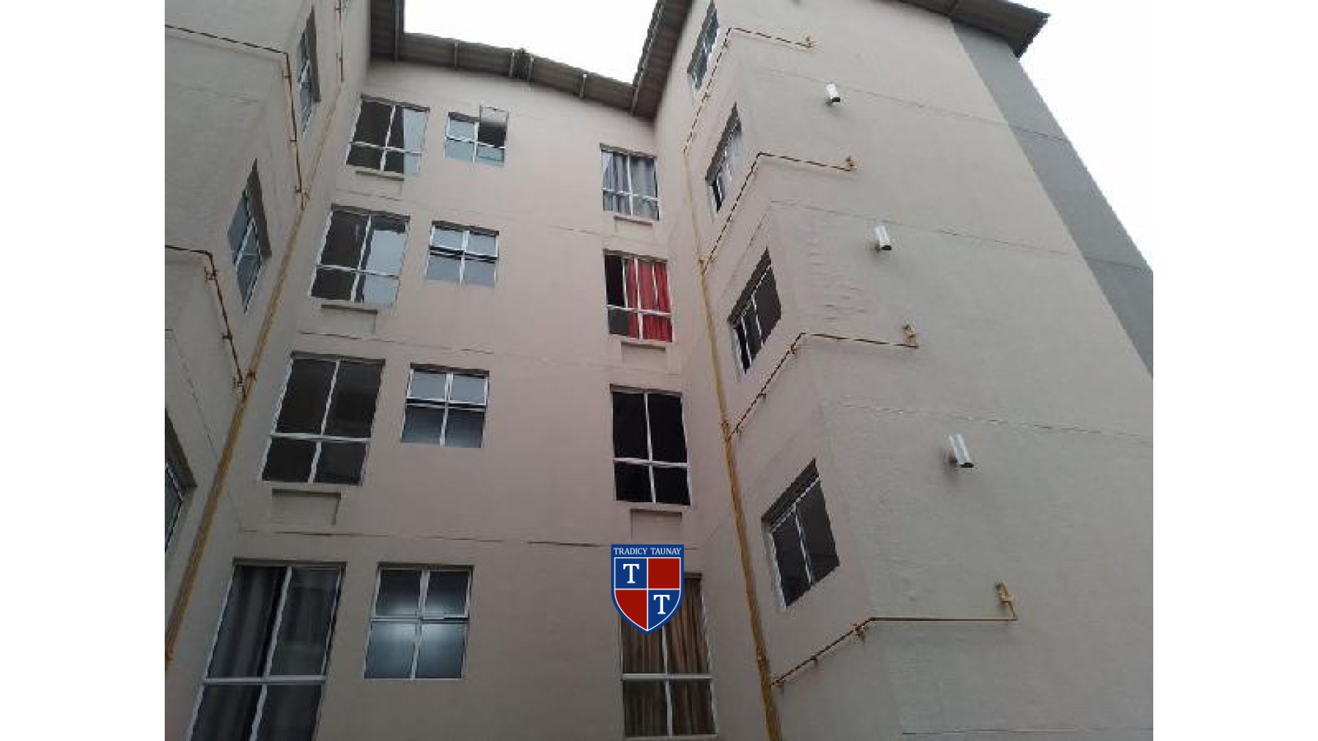 Foto 1 de APARTAMENTO em SANTA CRUZ, RIO DE JANEIRO/RJ - Imóvel Retomado CAIXA Ref 8787704689859