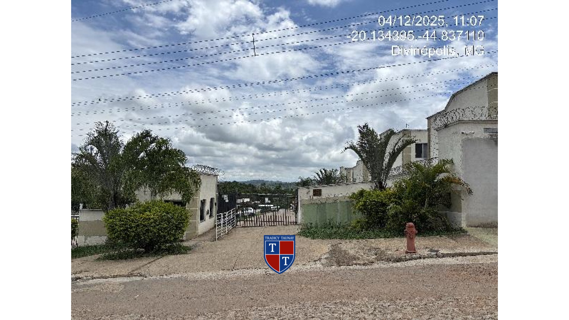 Foto 1 de APARTAMENTO em GAFANHOTO, DIVINOPOLIS/MG - Imóvel Retomado CAIXA Ref 8787704703282