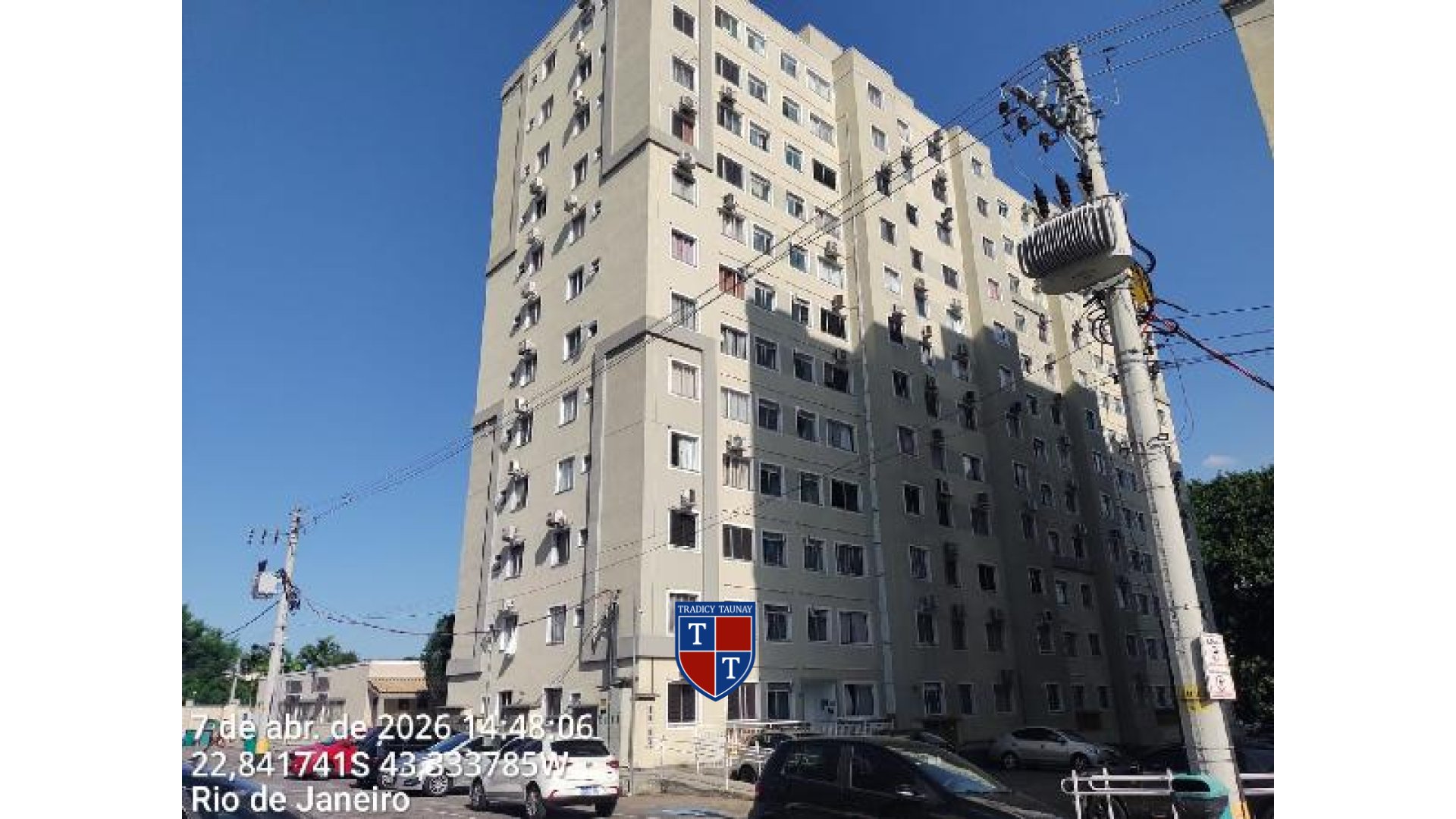 APARTAMENTO em COLEGIO