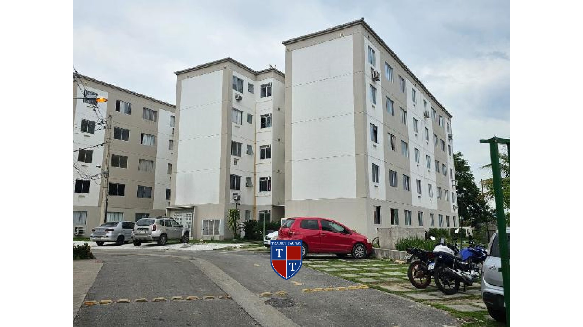 APARTAMENTO em JARDIM PALMARES