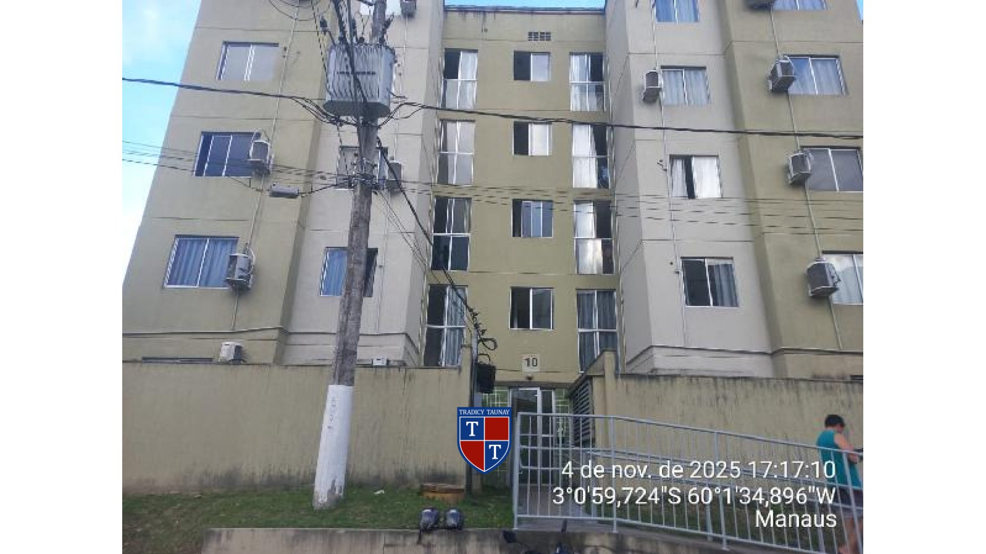 APARTAMENTO em COLONIA TERRA NOVA