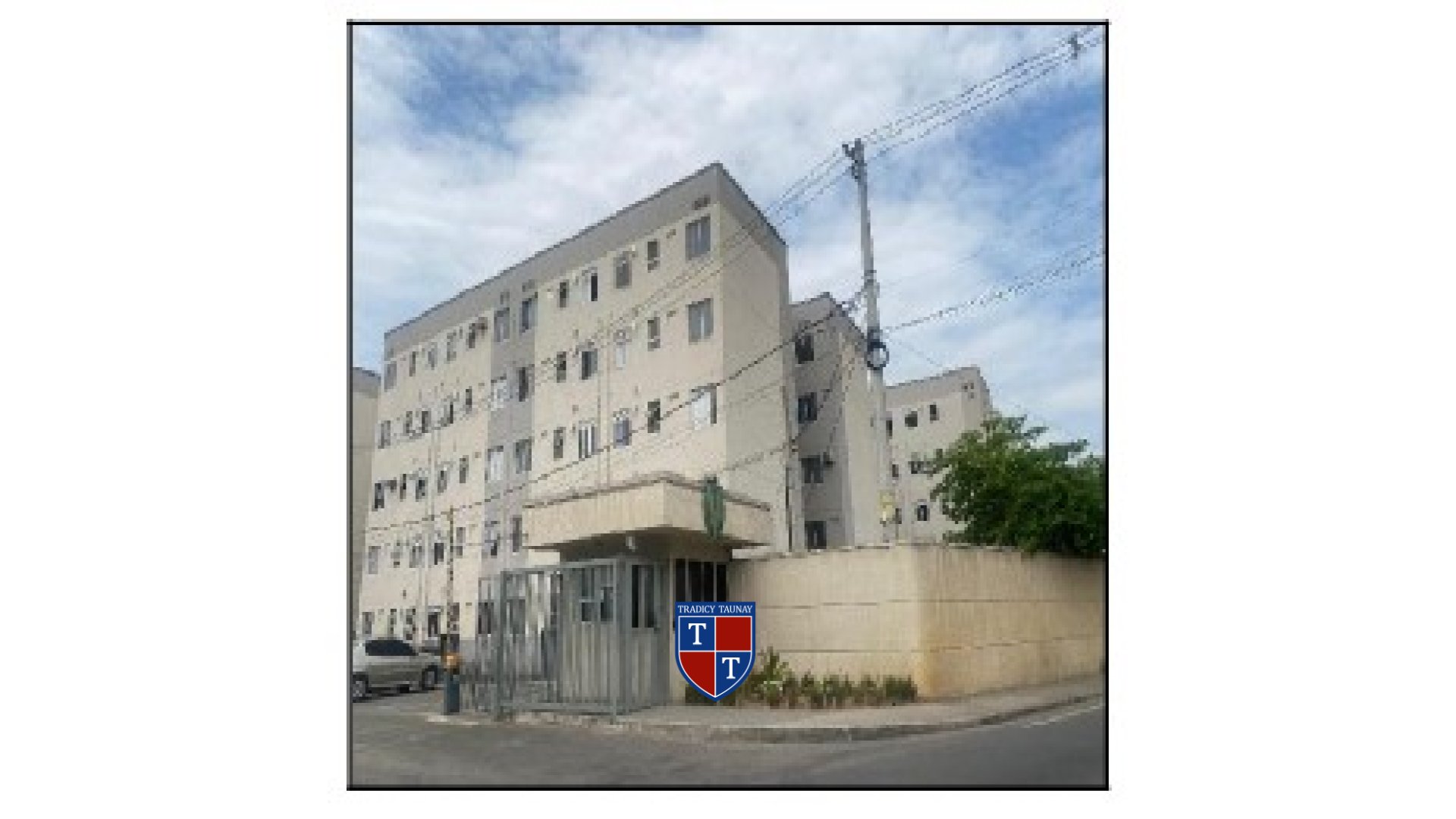 APARTAMENTO em SANTA AMELIA