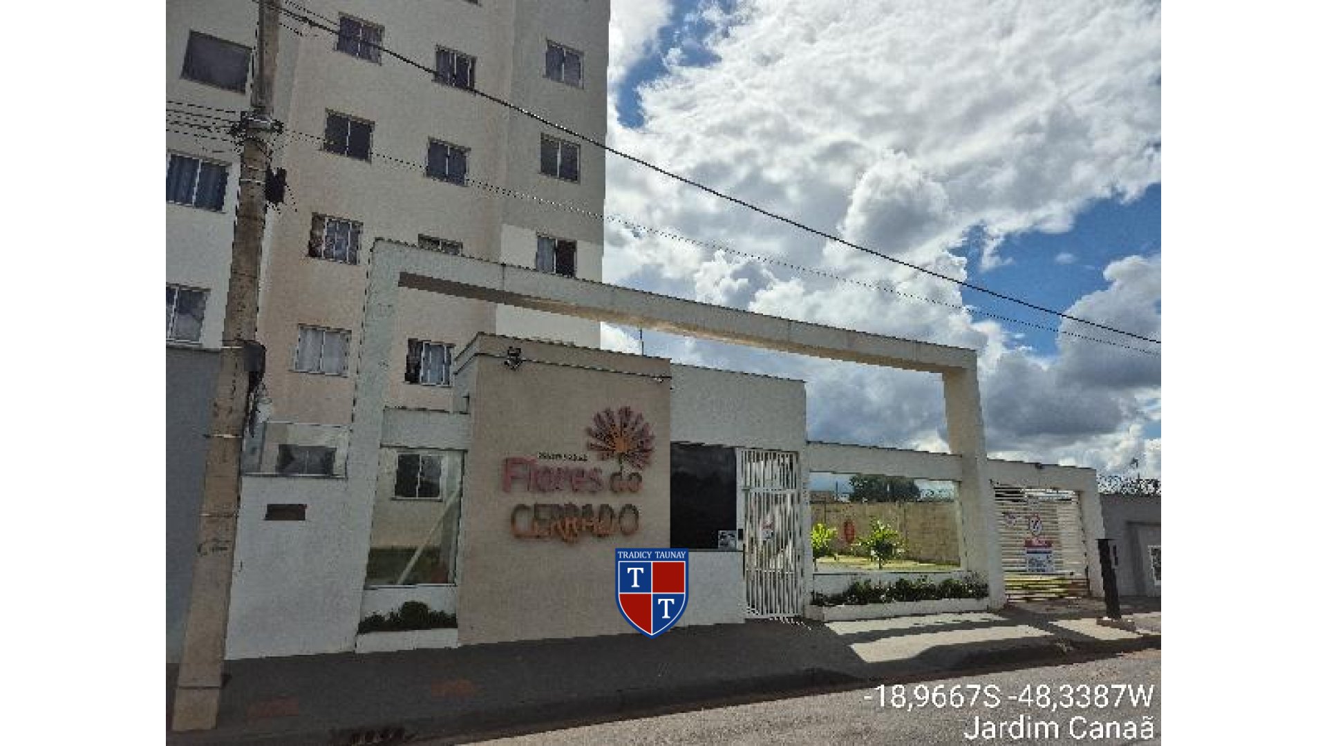 APARTAMENTO em JARDIM CANAA