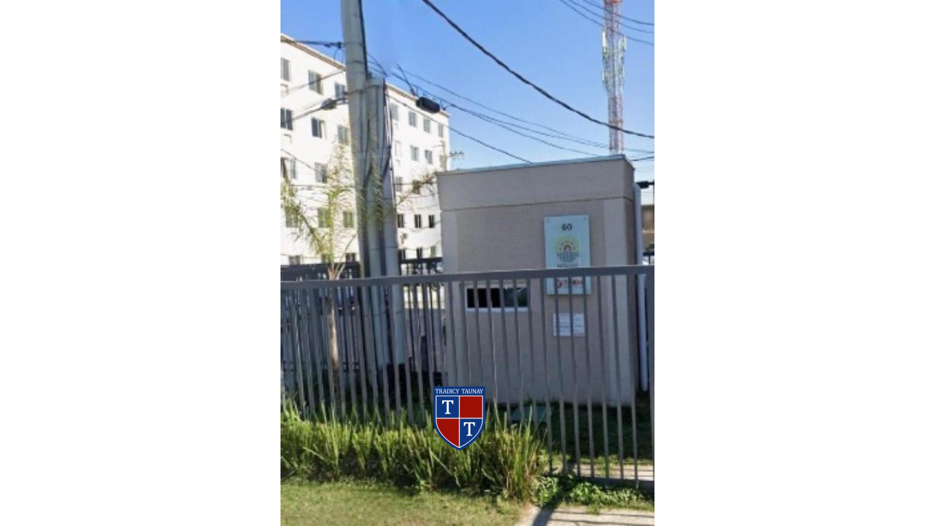APARTAMENTO em VILA NORMA