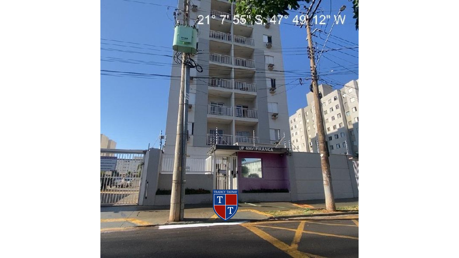 APARTAMENTO em RESIDENCIAL DAS AMERICAS